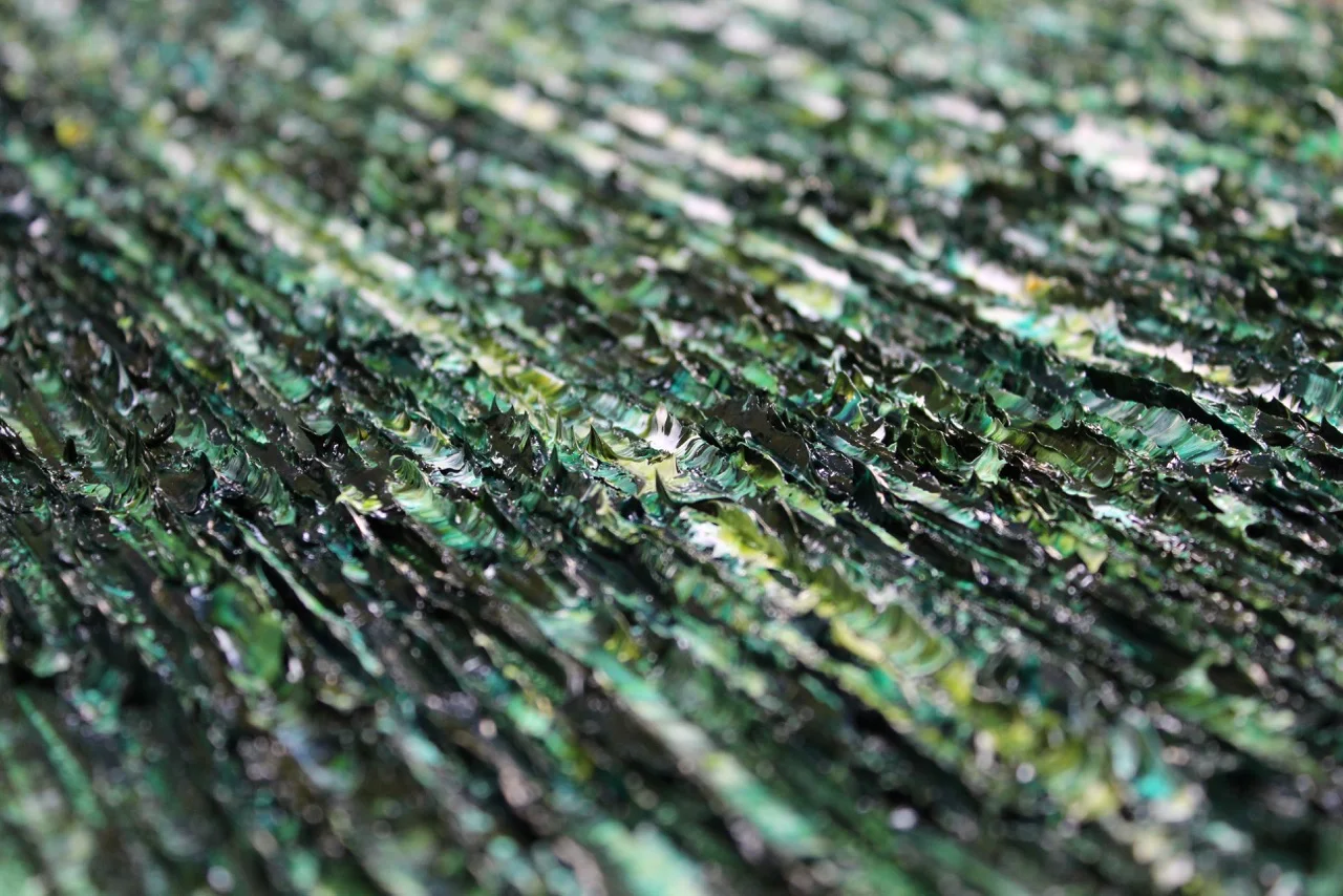 'Forêt Tropicale, Coba' oil painting by artist Louis-Bernard St-Jean (close-up side view showing the texture of the work)