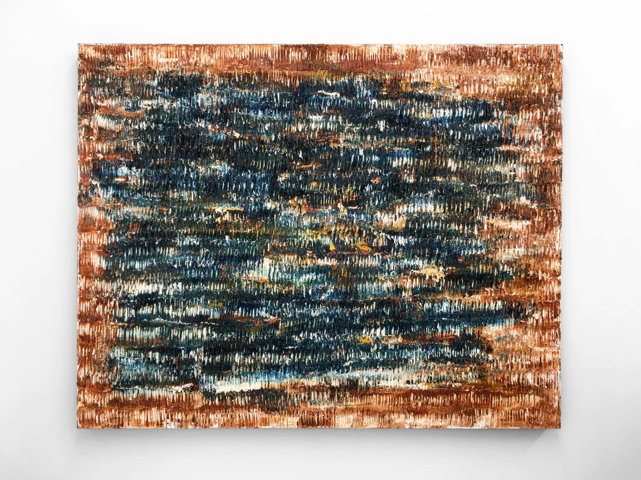 Tableau 'Burning Down the House', sur mur blanc, par Louis-Bernard St-Jean