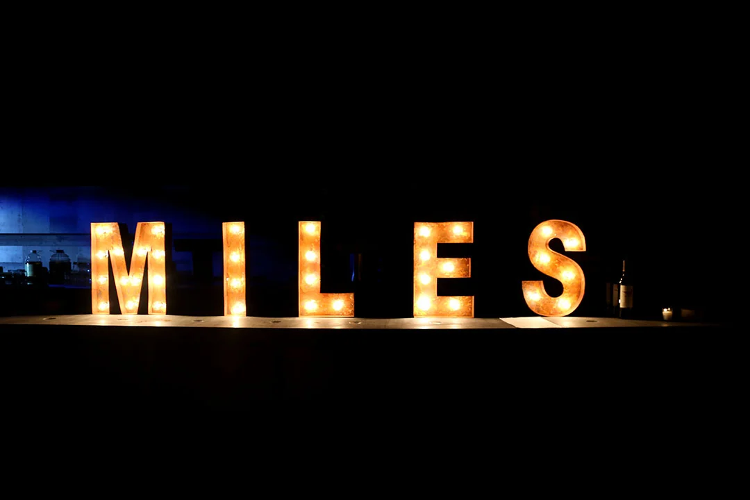 Such a cool and rustic light up sign!