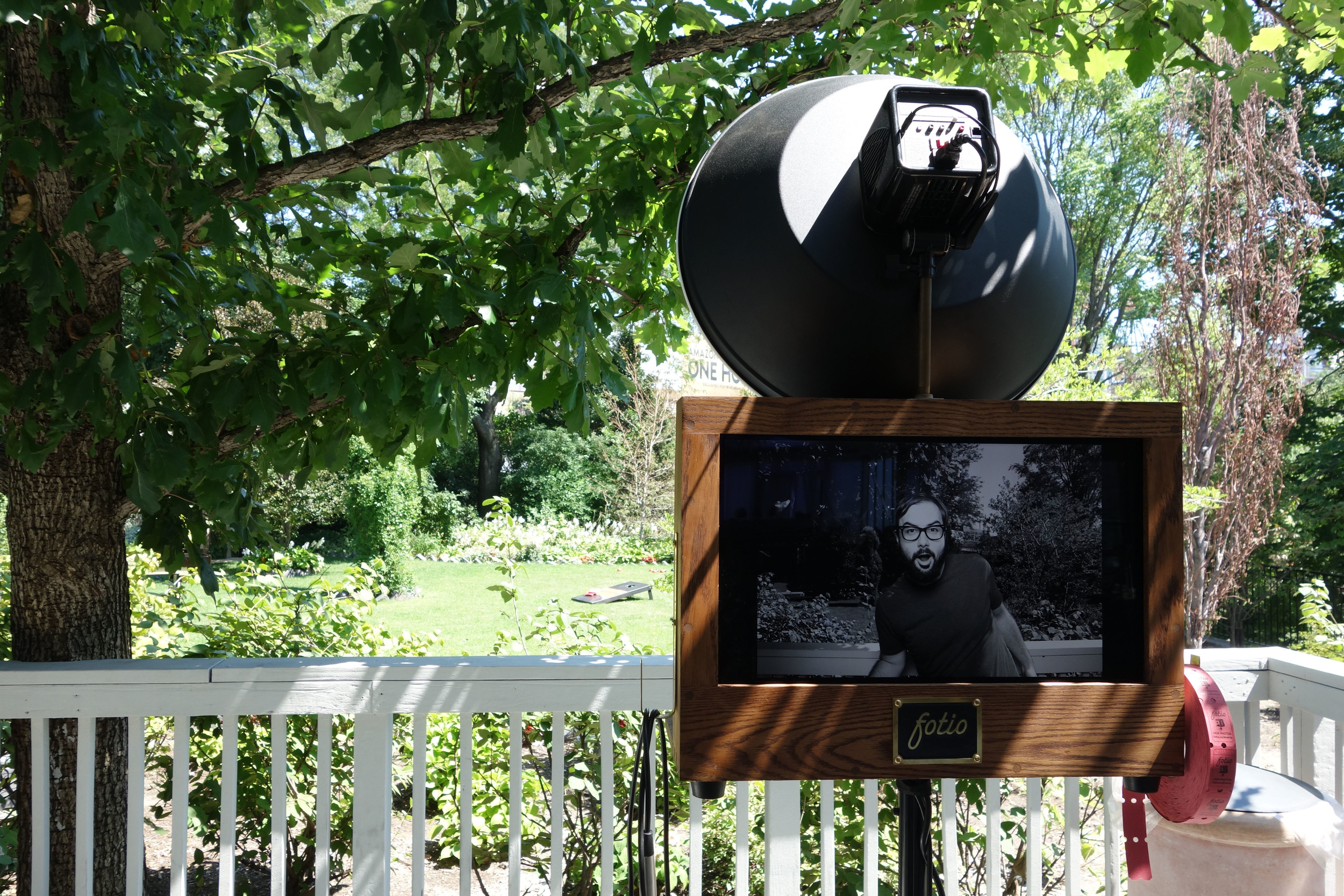 Fotio photo booth overlooking the gardens at Galleria Marchetti close to downtown Chicago.