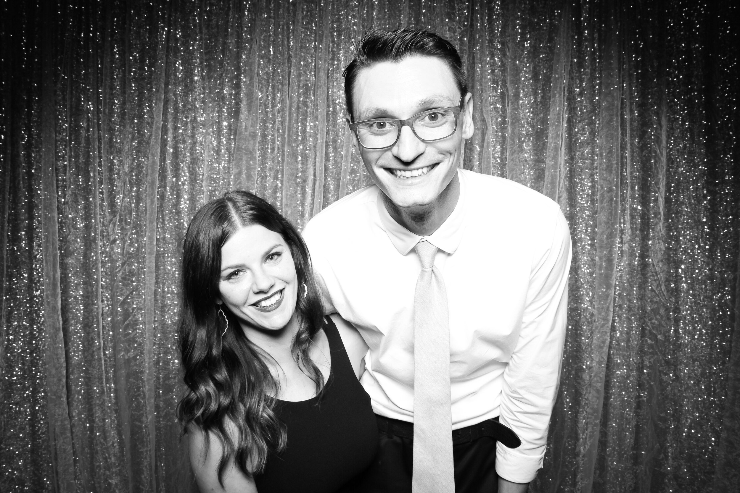 Chicago_Vintage_Wedding_Photobooth_Country_Club_09.jpg