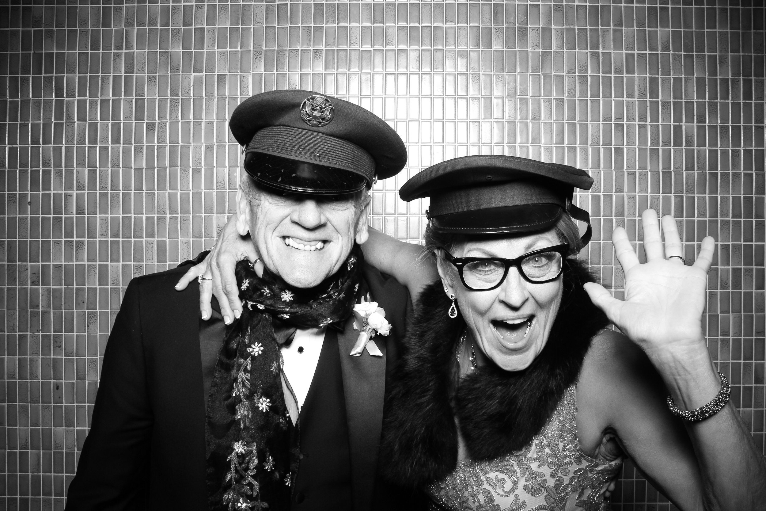 Travel_Themed_Wedding_Chicago_Gay_Photo_Booth_Northerly_Islands06.jpg