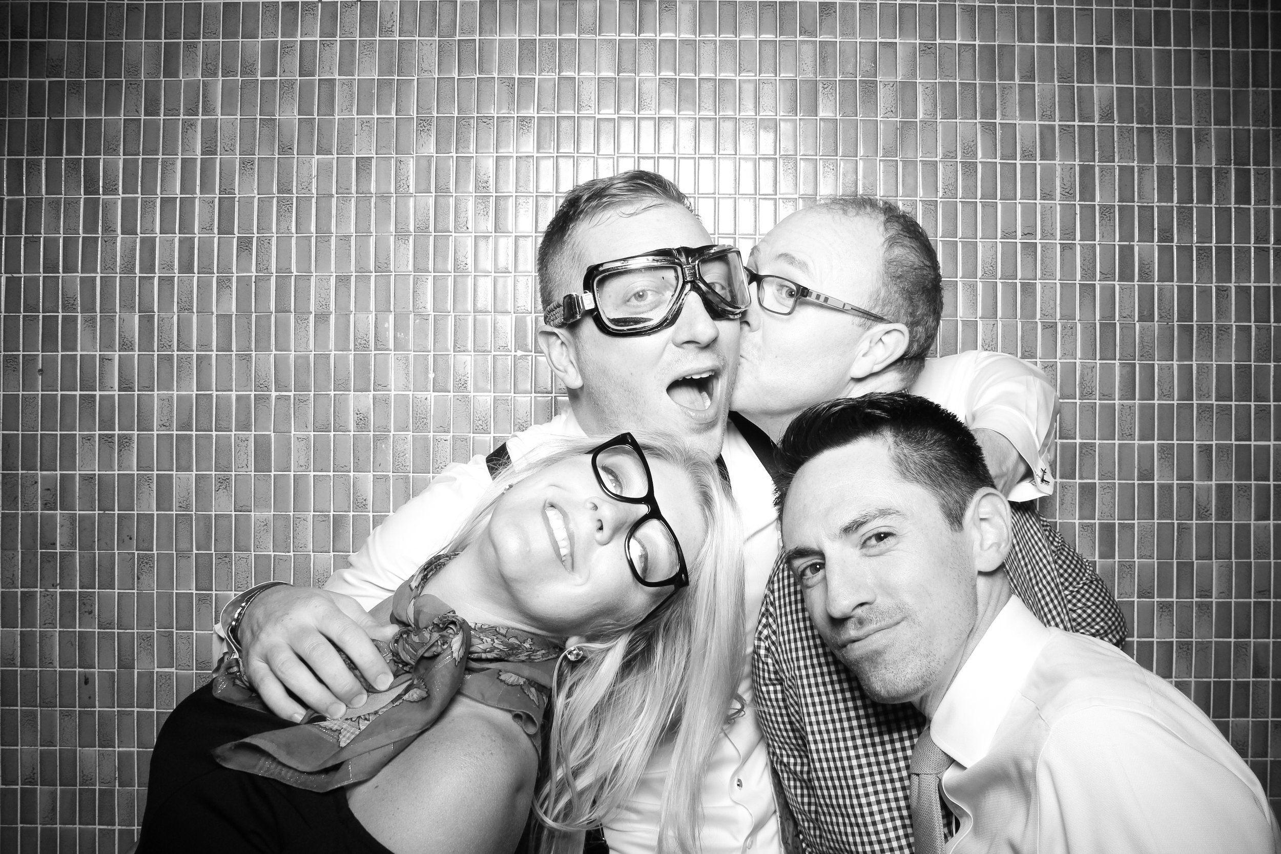 Travel_Themed_Wedding_Chicago_Gay_Photo_Booth_Northerly_Islands15.jpg
