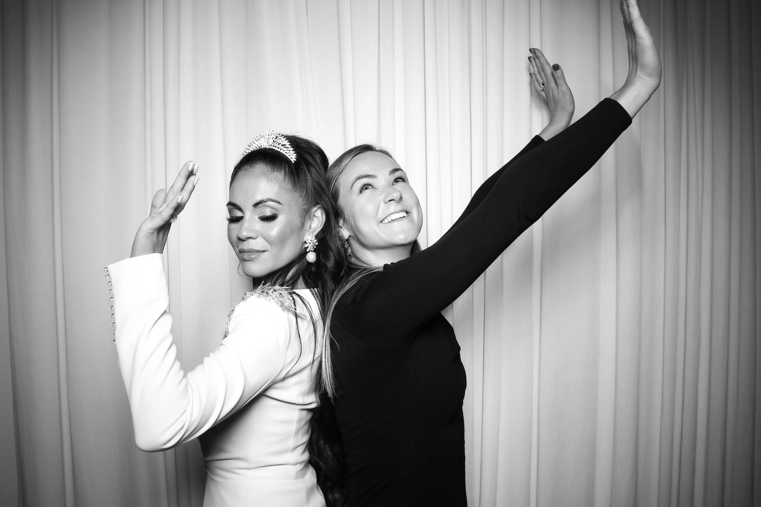 Fotio-Chicago-Alpine-Banquet-Bridal-Shower-Bride-Photography-Vintage-PhotoBooth-Corporate-18.jpg