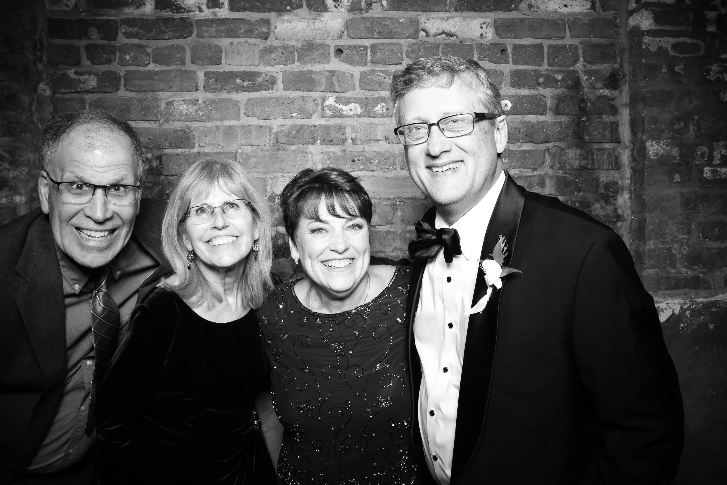 Fairlie_Chicago_Wedding_Reception_Photo_Booth_24.jpg