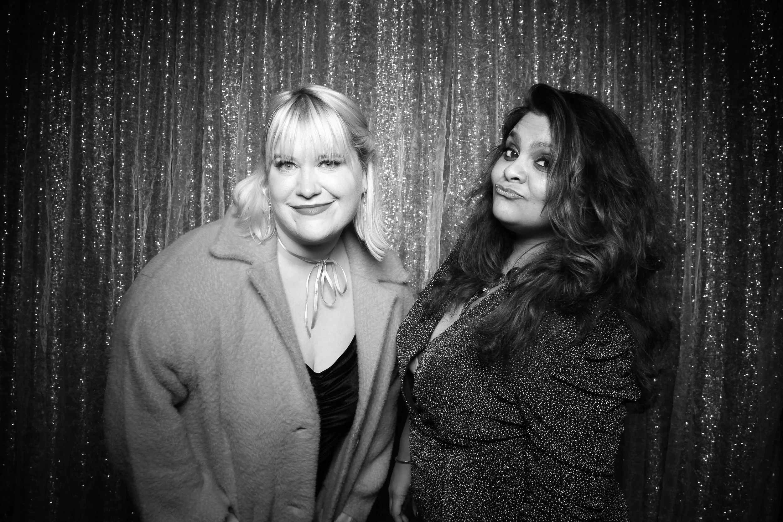 fotio-thalia-hall-pilsen-photobooth-chicago-anniversary-party-photographer-15.jpg