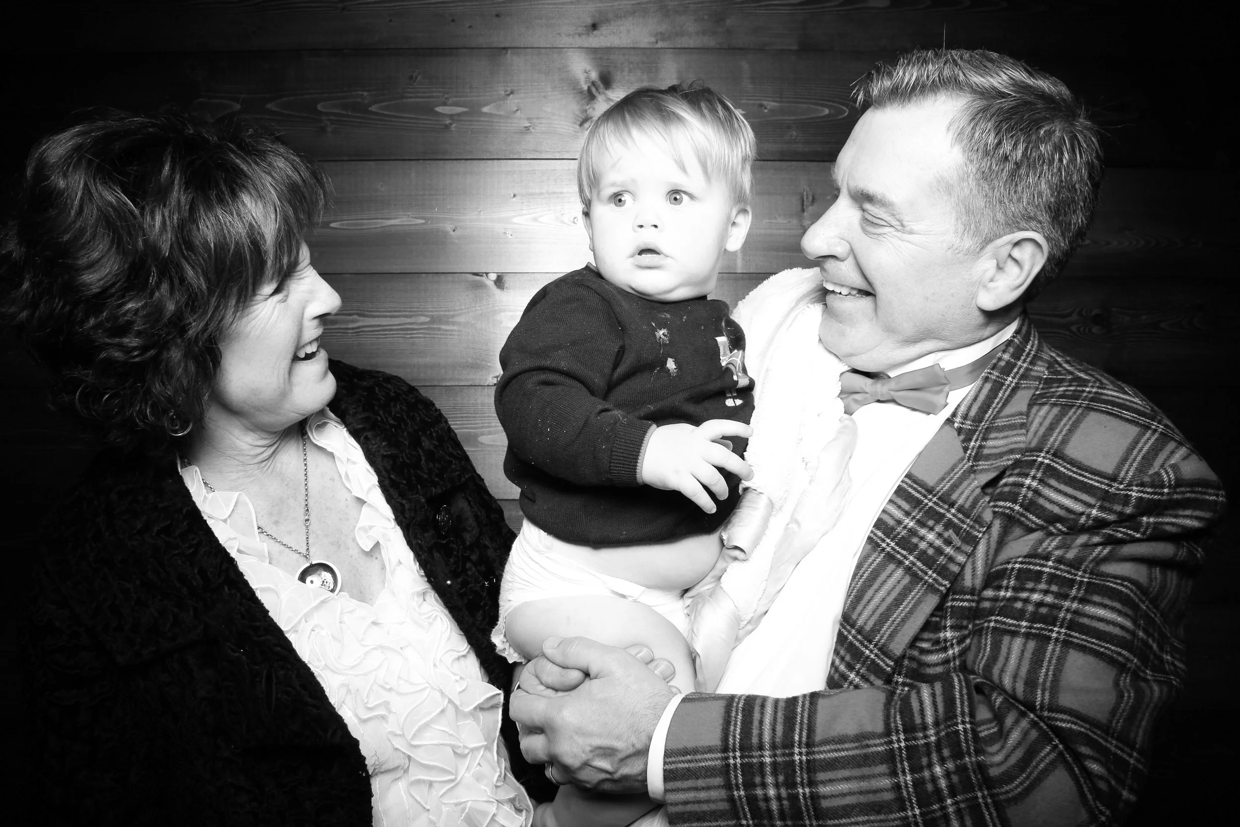 fotio-round-lake-wisconsin-photobooth-chicago-holiday-party-photographer-21.jpg