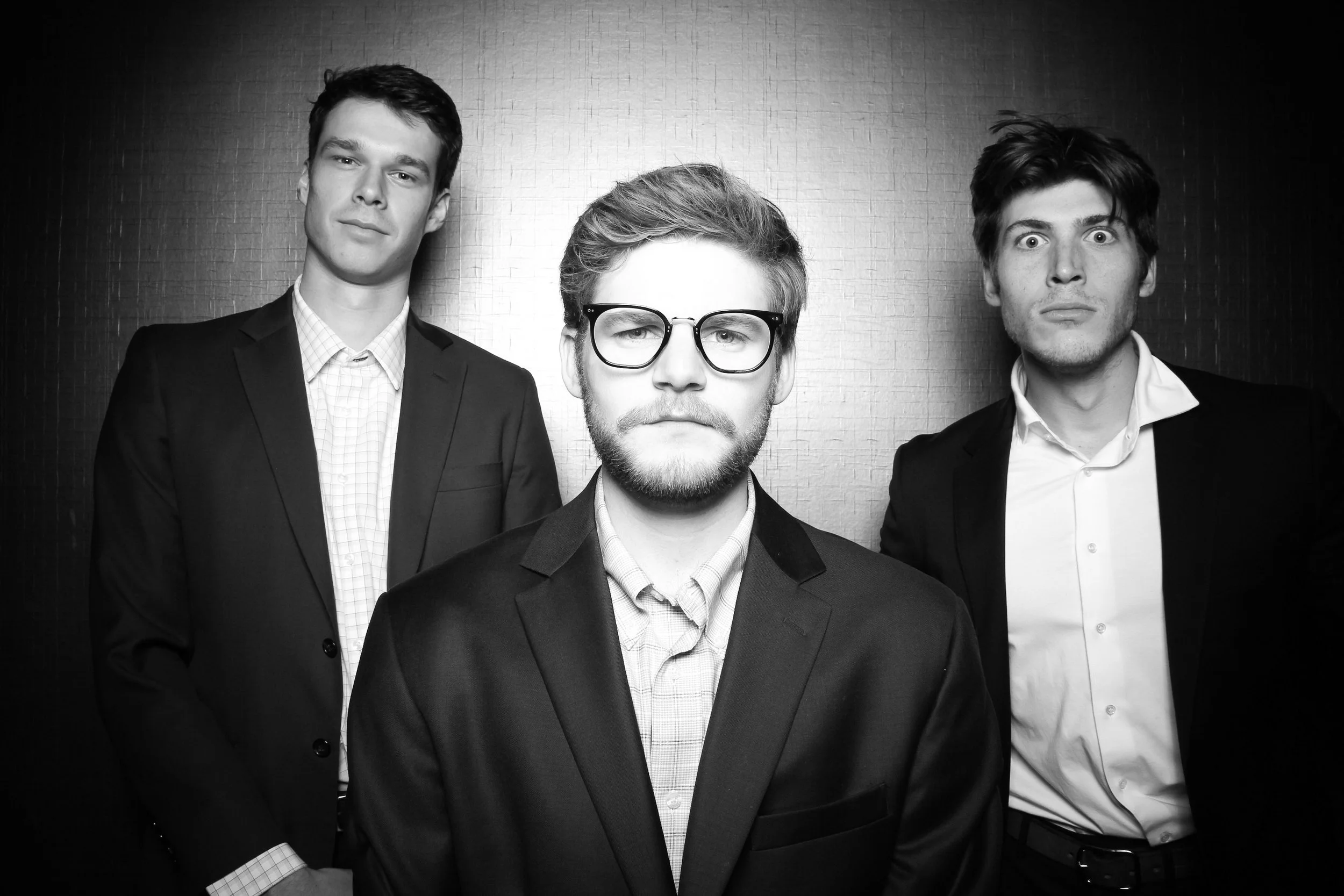 fotio-photobooth-willis-tower-notre-dame-business-school-photographer-portrait-5.jpg