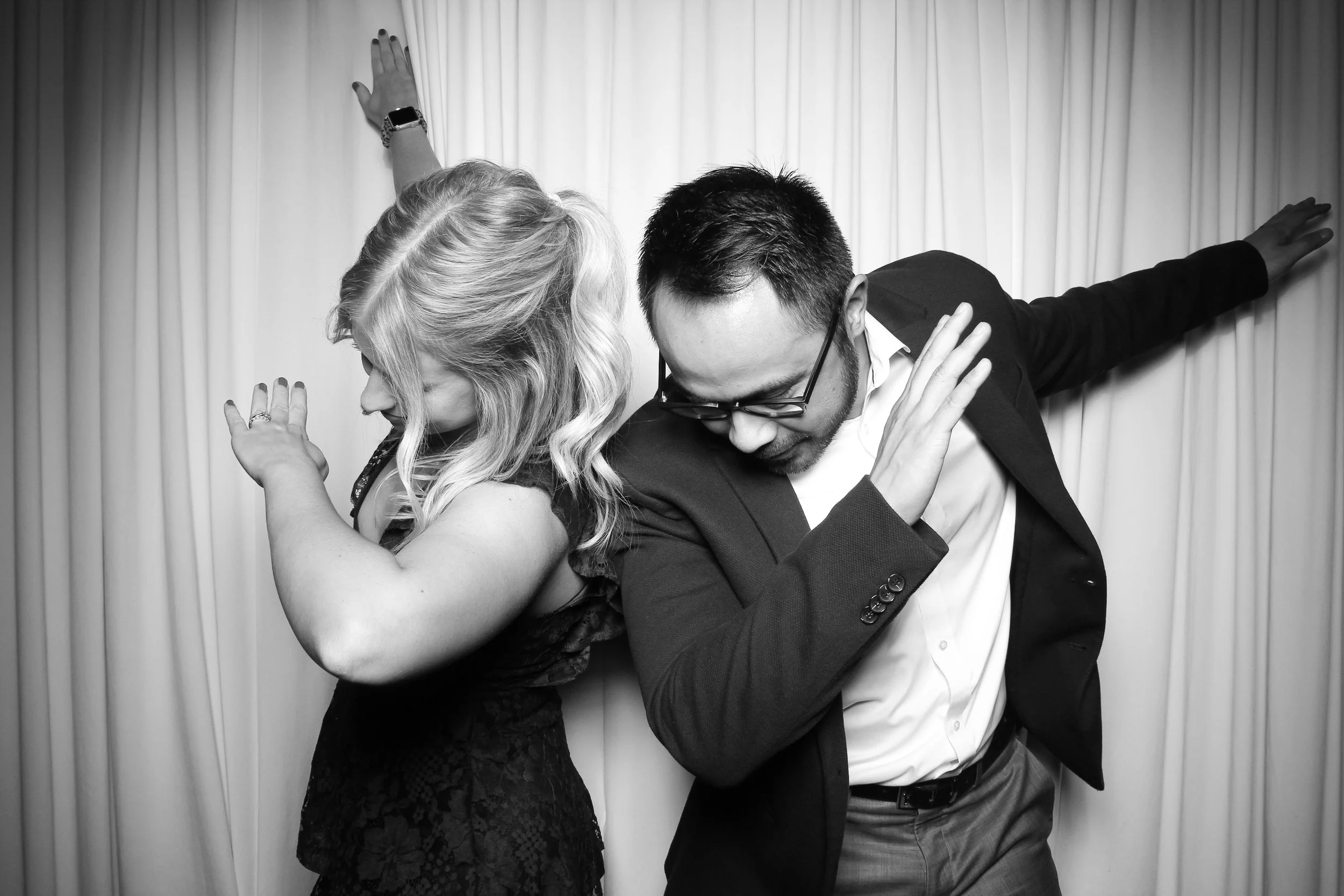 Abbington_Distinctive_Banquets_Wedding_Glam_Both_Chicago_Suburbs_20.jpg