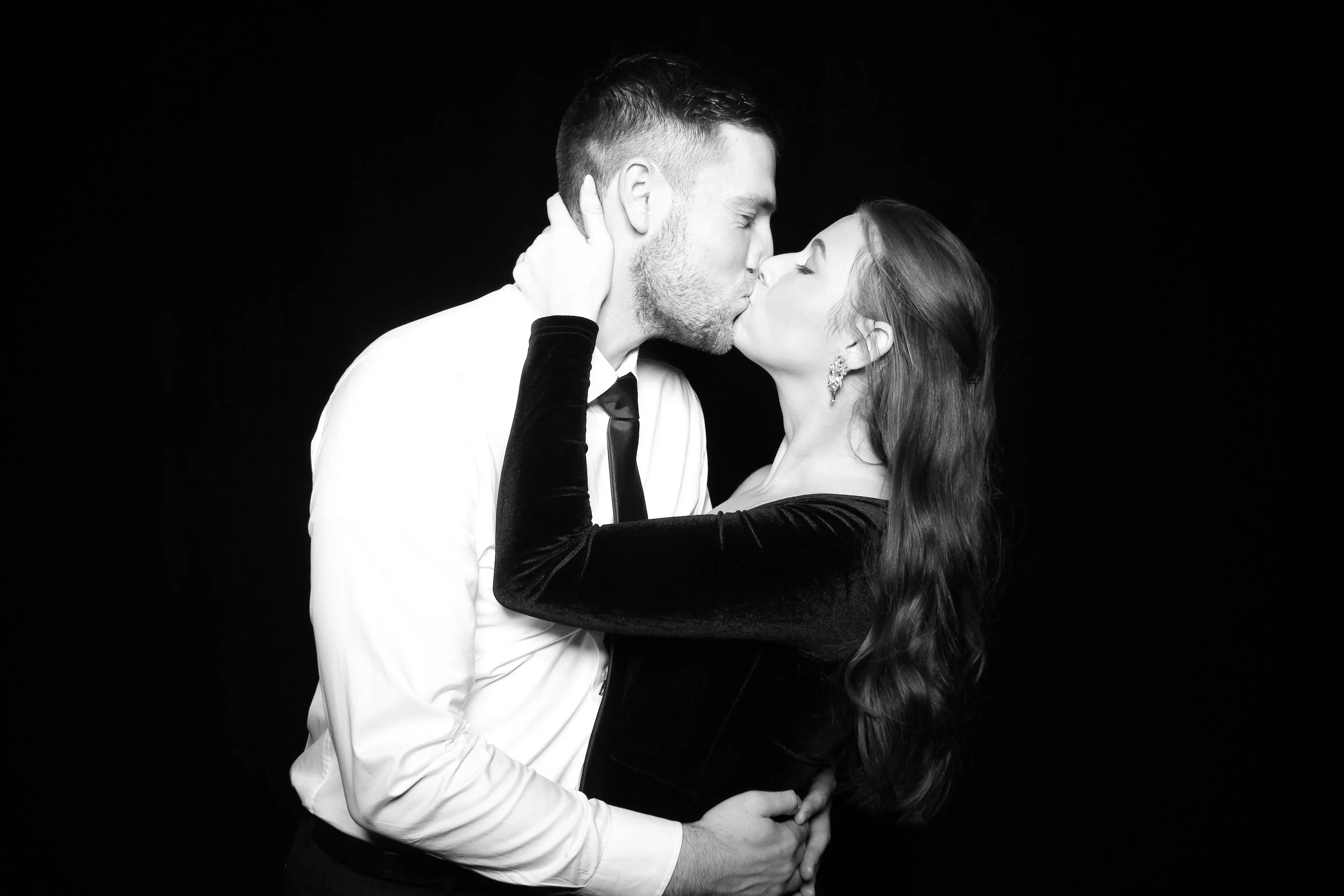 Theater_on_the_Lake_Wedding_Photo_Glam_Booth_Lincoln_Park_10.jpg