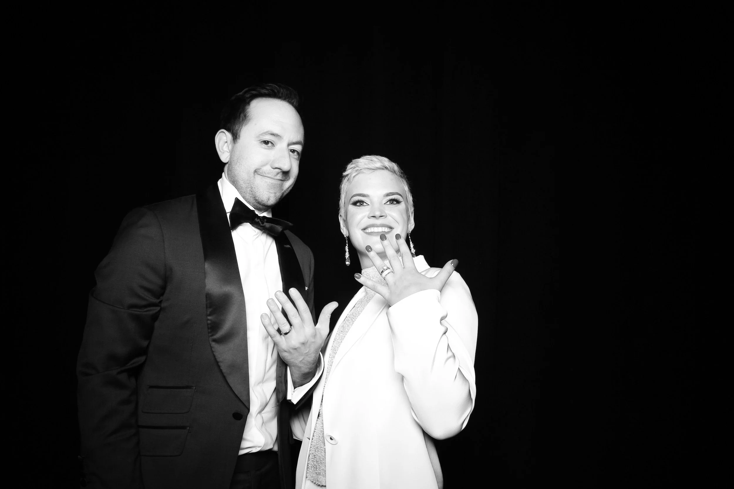 Theater_on_the_Lake_Wedding_Photo_Glam_Booth_Lincoln_Park_14.jpg