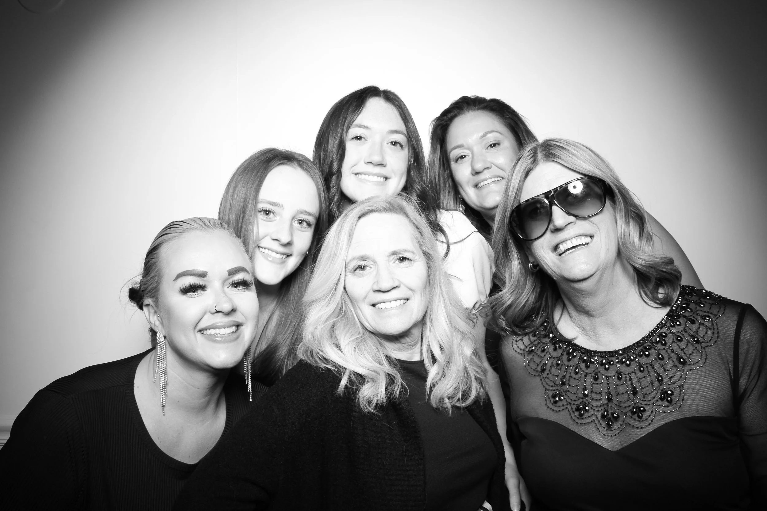 Kardashian_Booth_Chicago_Illuminating_Company_Black_and_White_023.jpg