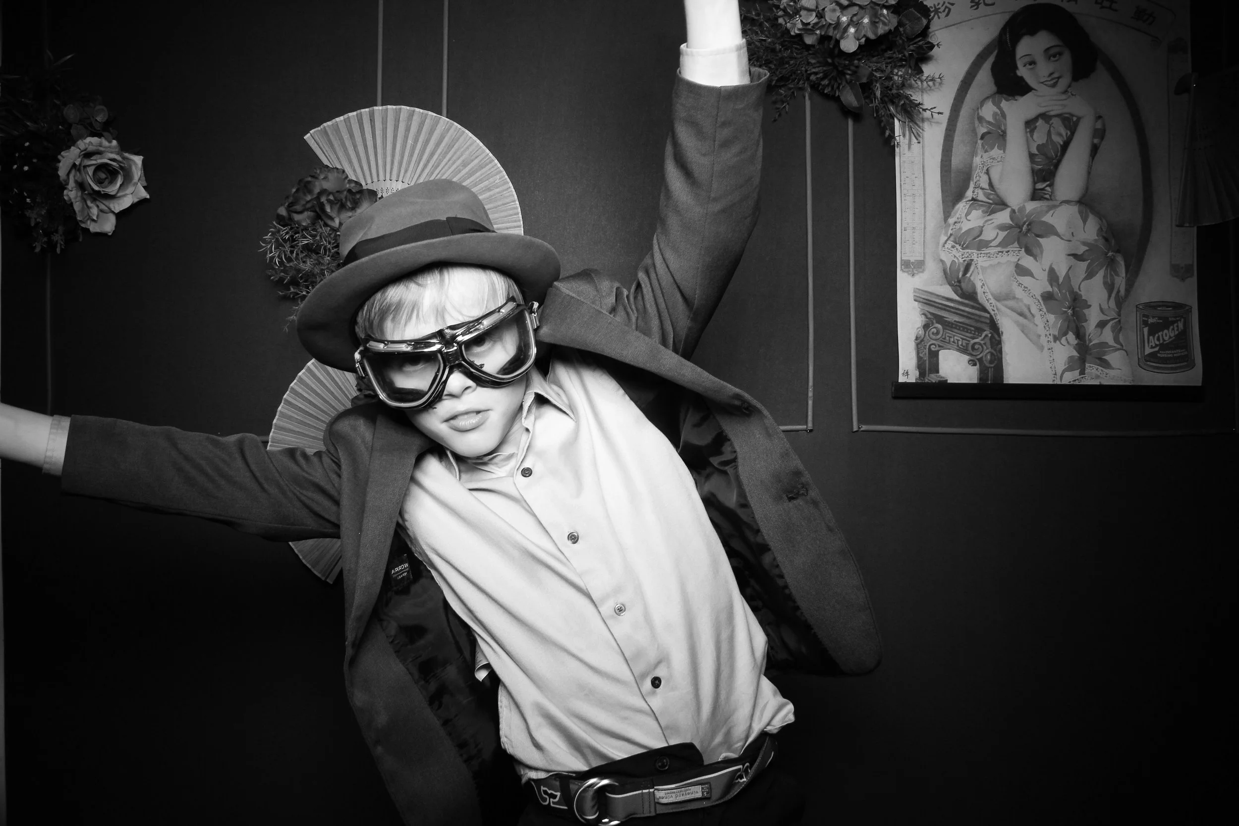 Cai_Imperial_Restaurant_Wedding_Photo_Booth_Rae_Lou_Creative_Chicago_007.jpg