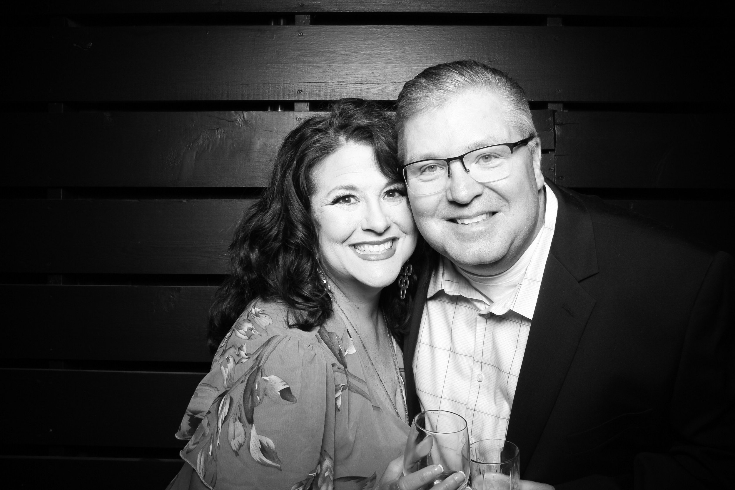 Fotio_Photo_Booth_Chicago_Winery_Clark_Street_Party_Family_Fun_Terrace_Superfans_River_North_03.jpg