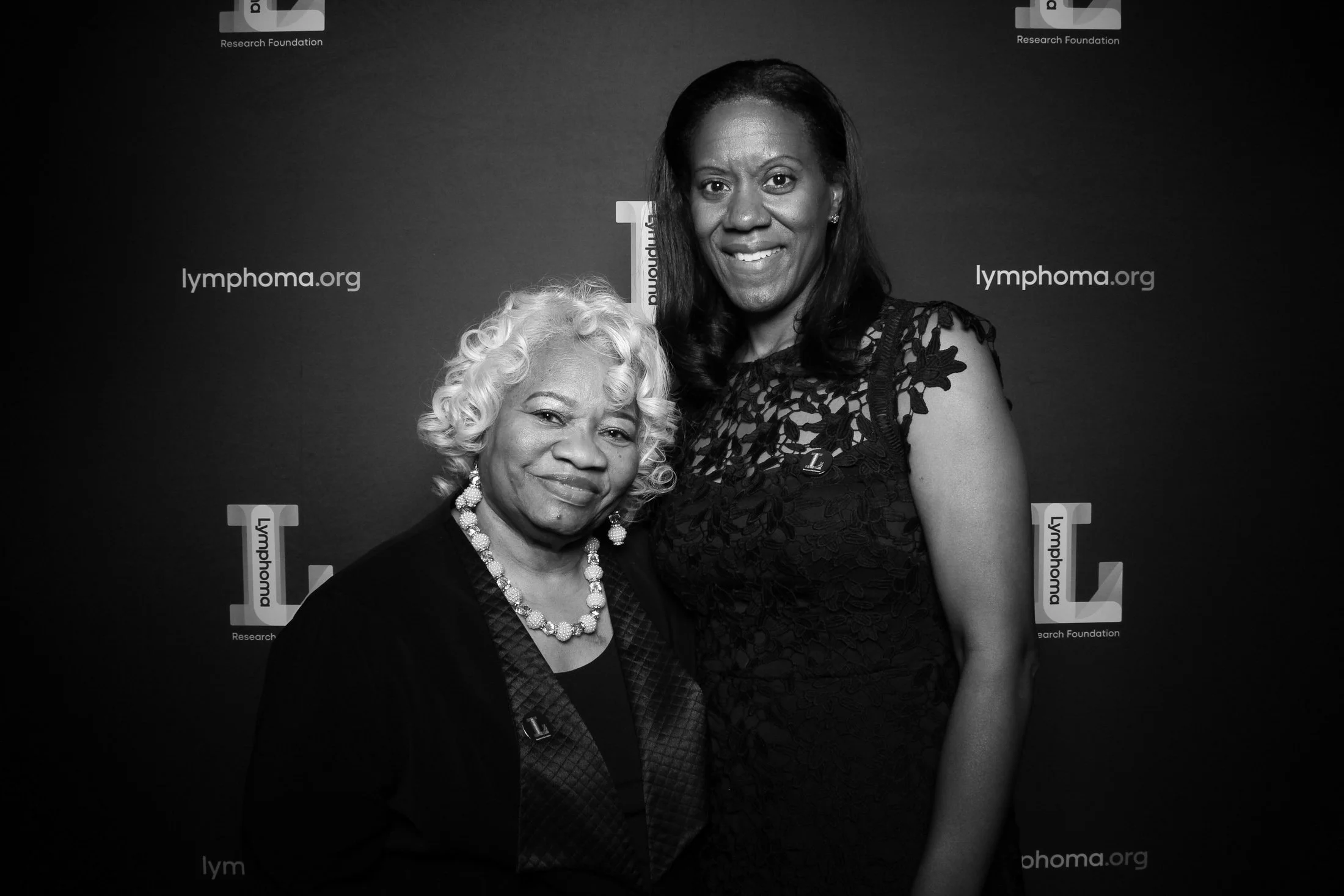 fotio-photobooth-portrait-casino-club-event-bw-8.jpg