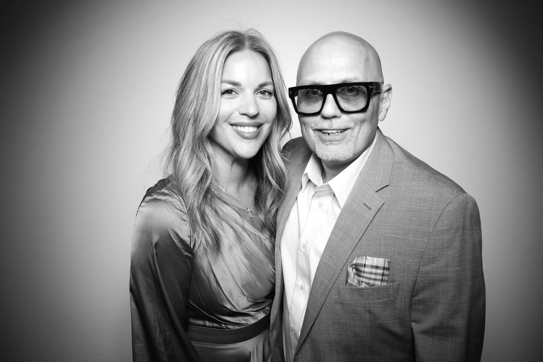 fotio-photobooth-portrait-bridgeport-arts-center-wedding-chicago-event-bw-14.jpg
