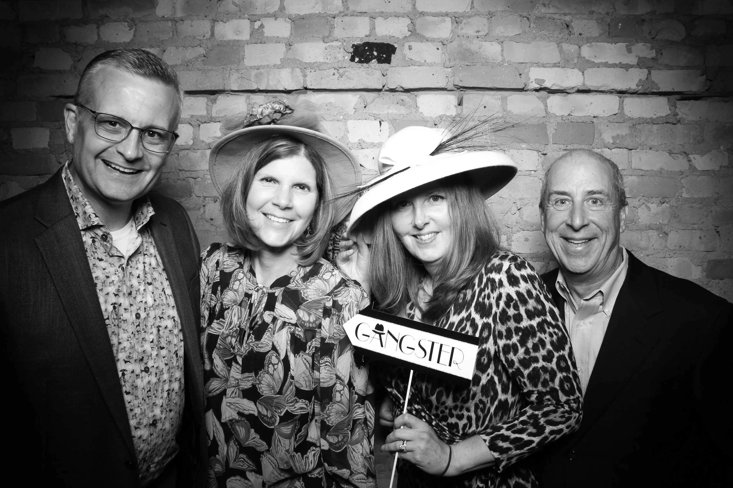 Fotio_Photobooth_Chicago_Fundraiser_Gala_Pets_Senior_Paws_Animals_Fun_Good_Cause_Elgin_Highland_Loft_Suburbs_17.jpg