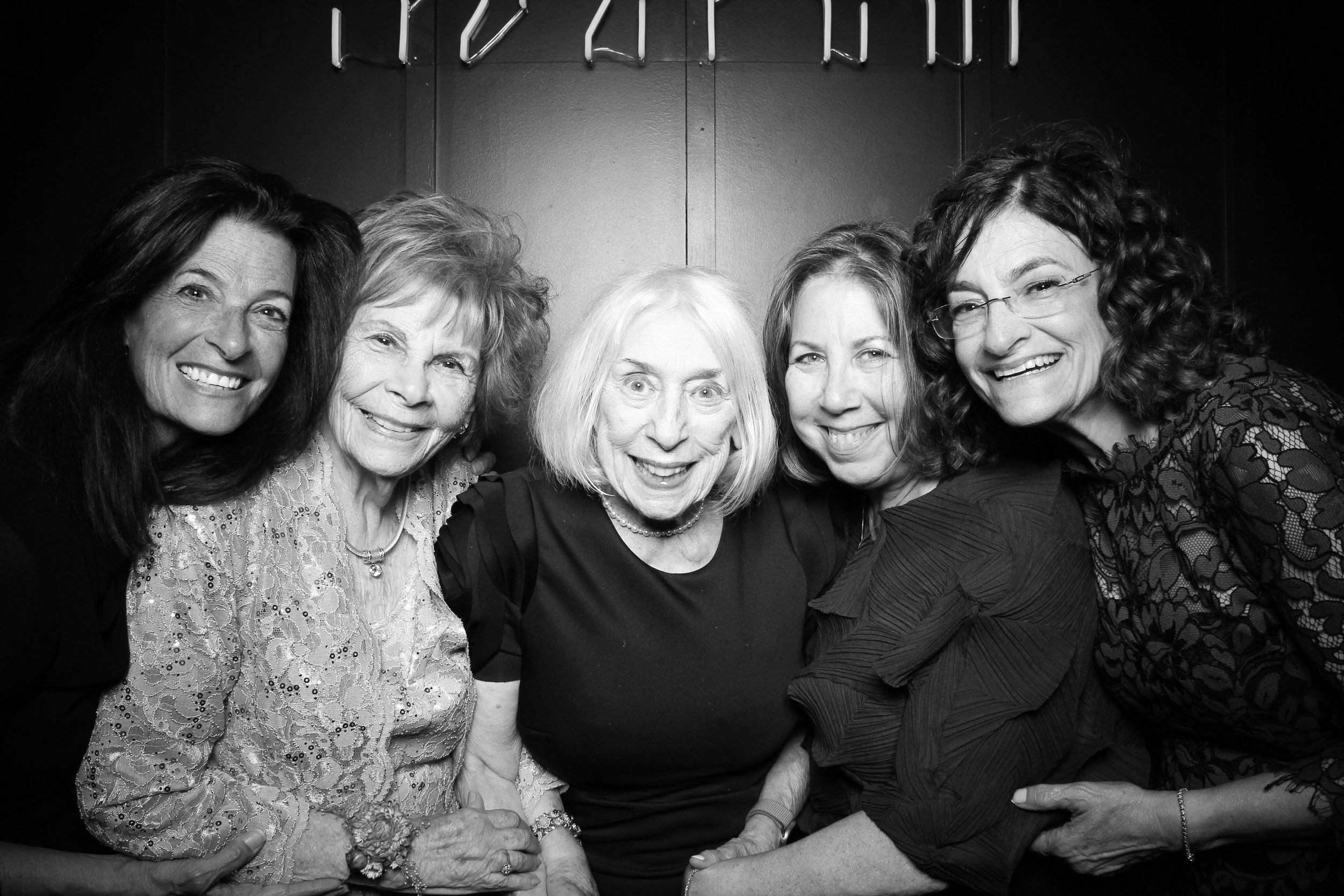 fotio-photobooth-wedding-photography-wildman-bt-chicago-13.jpg