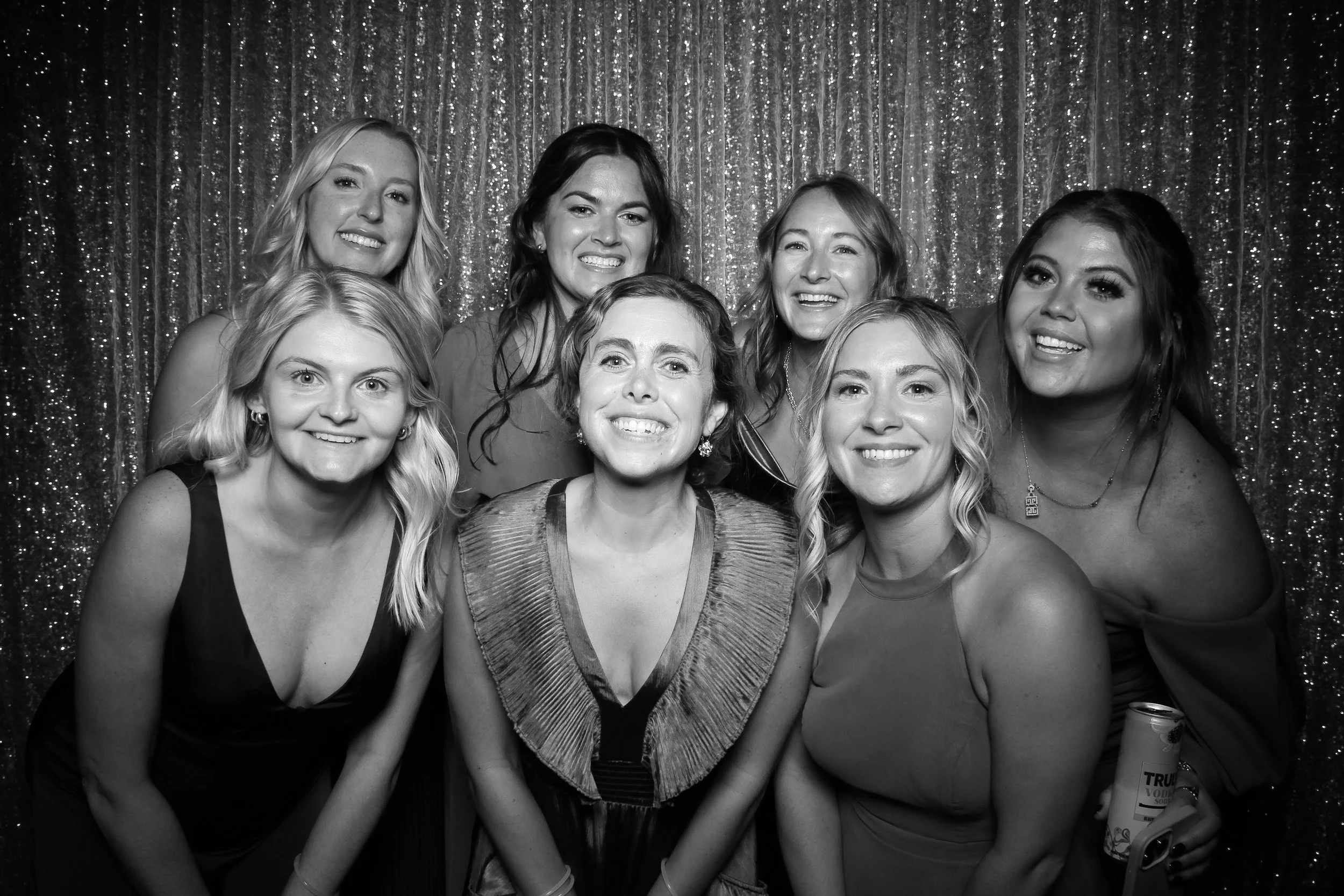 Mistwood_Golf_Course_Wedding_Reception_Photo_Booth_014.jpg