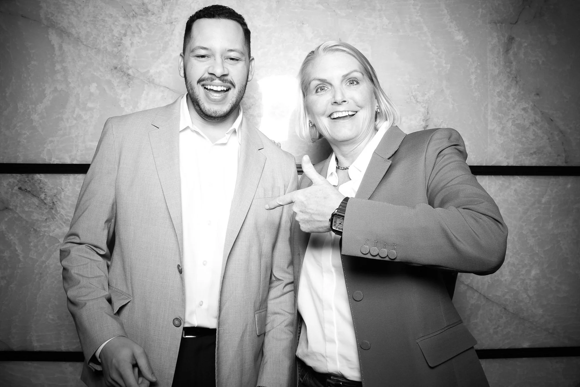 fotio-photobooth-wedding-photography-gibsons-illinois-chicago-2.jpg