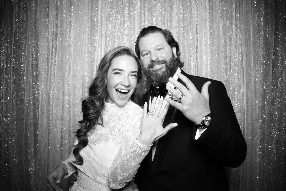 fotio-chicago-photobooth-vintage-bw--1.jpg