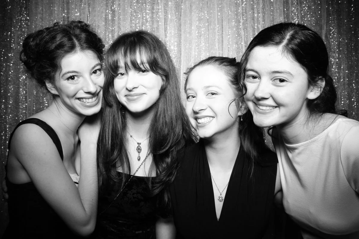 fotio-chicago-photobooth-vintage-bw--6.jpg