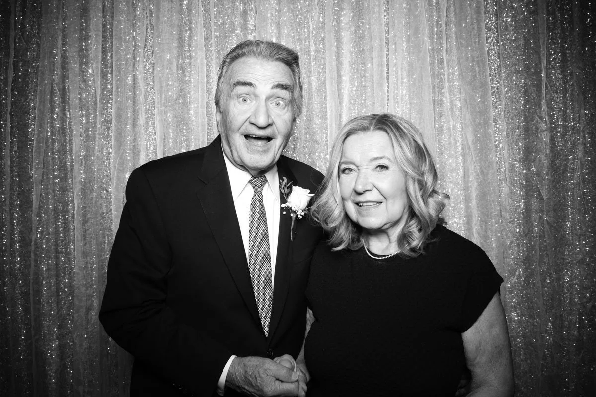 fotio-chicago-photobooth-vintage-bw--7.jpg