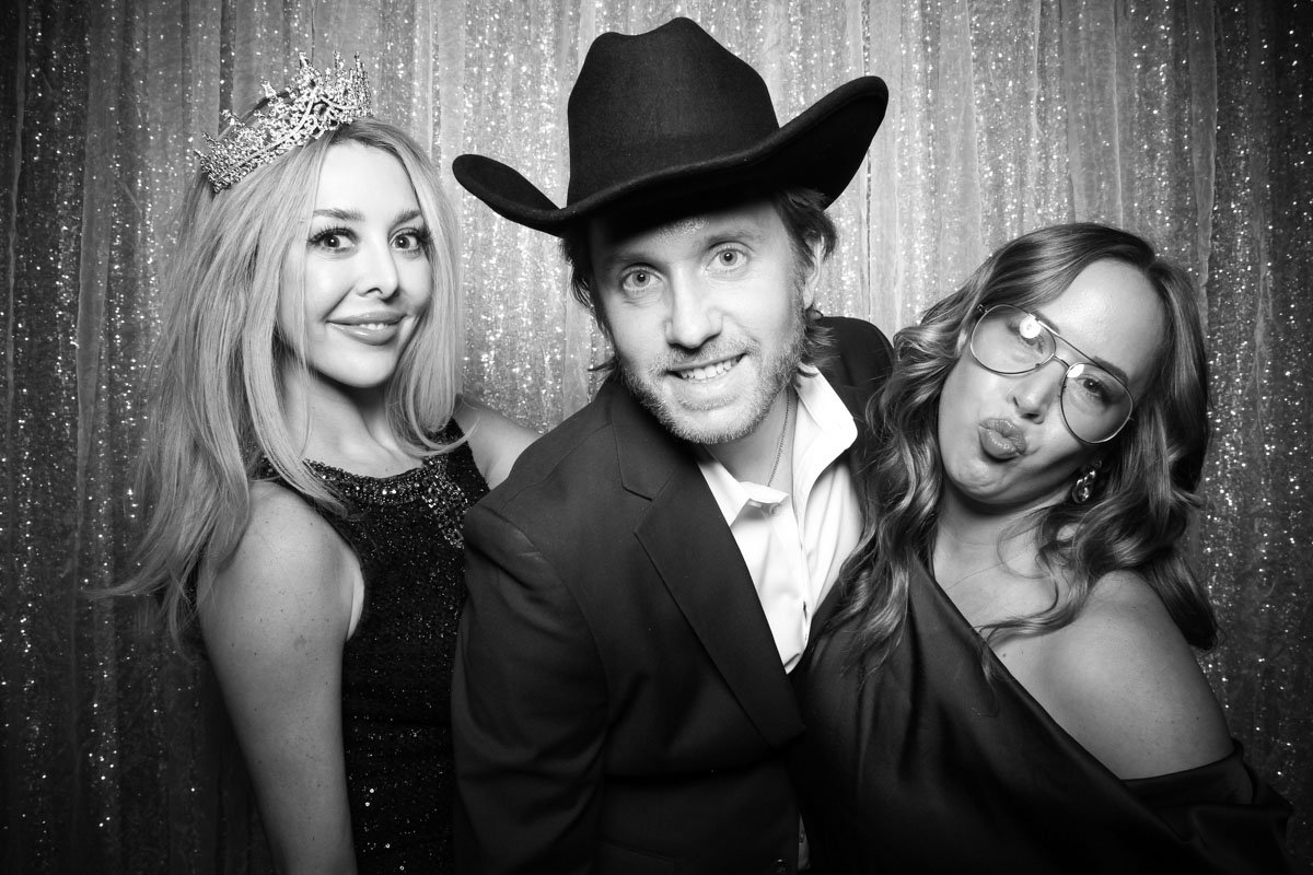 fotio-chicago-photobooth-vintage-bw--14.jpg