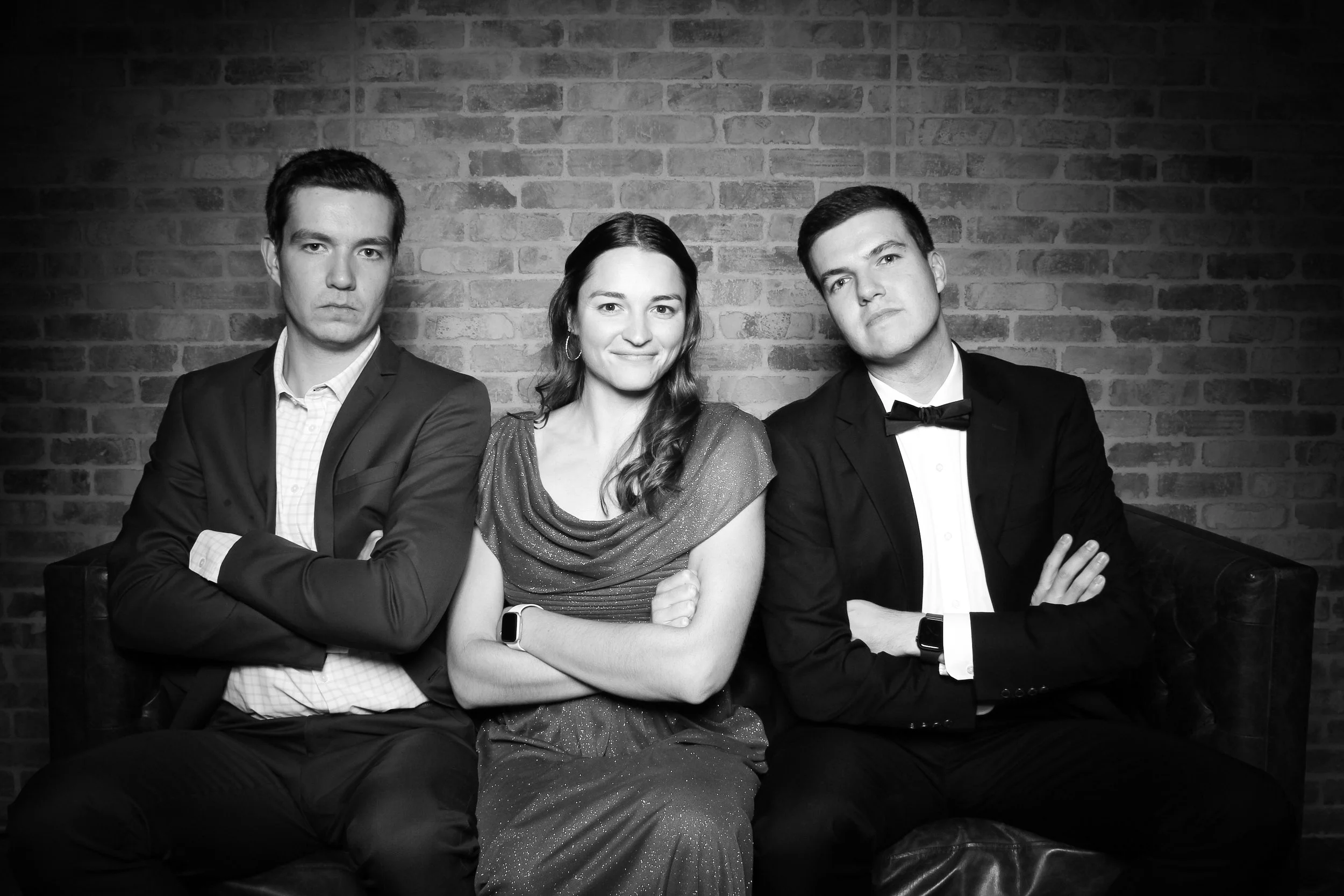 The_Exchange_Wedding_Downtown_Chicago_Venue_Vogue_Glam_Photo_Booth_Rental_004.jpg