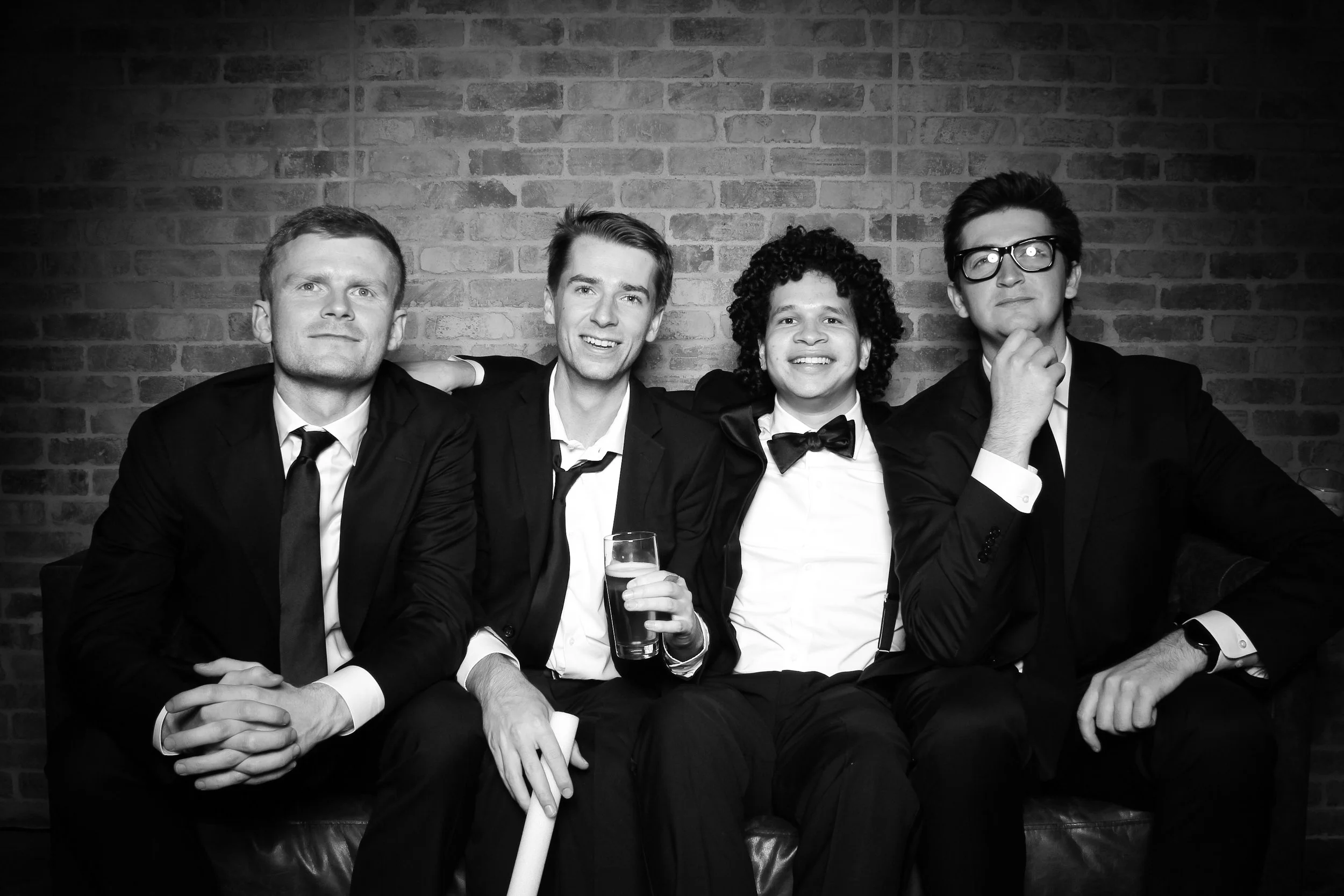 The_Exchange_Wedding_Downtown_Chicago_Venue_Vogue_Glam_Photo_Booth_Rental_018.jpg