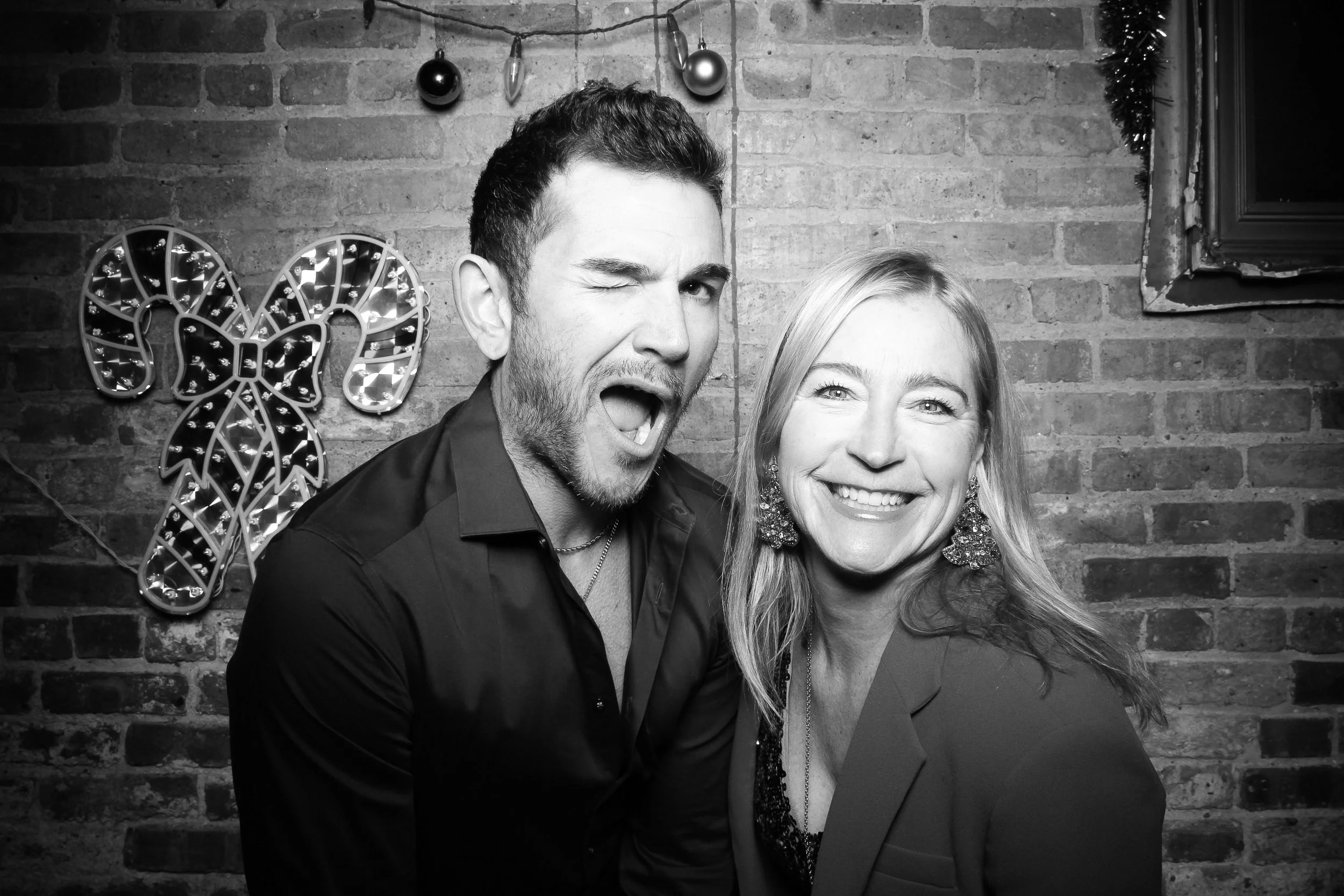 fotio-chicago-photobooth-vintage-bw--6.jpg