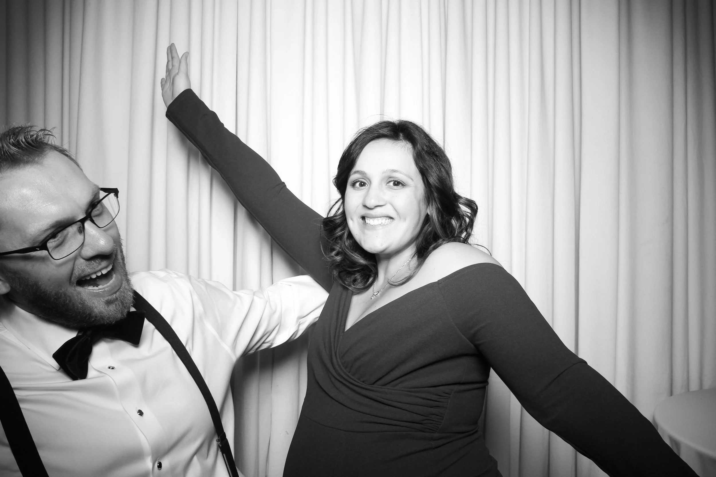 The_Rookery_Glam_Booth_Chicago_Historic_Wedding_Venue_006.jpg