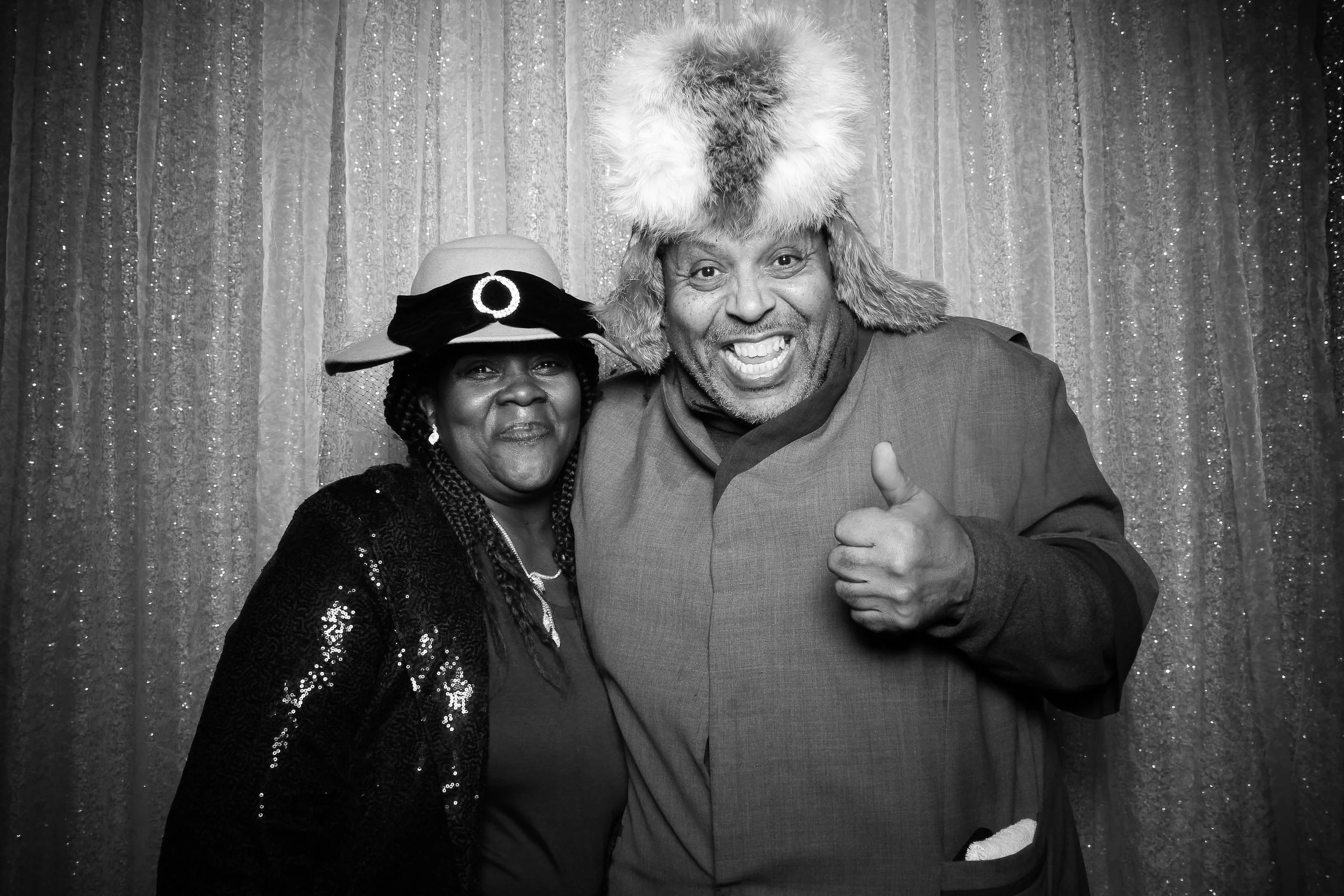 fotio-chicago-photobooth-vintage-bw--14.jpg