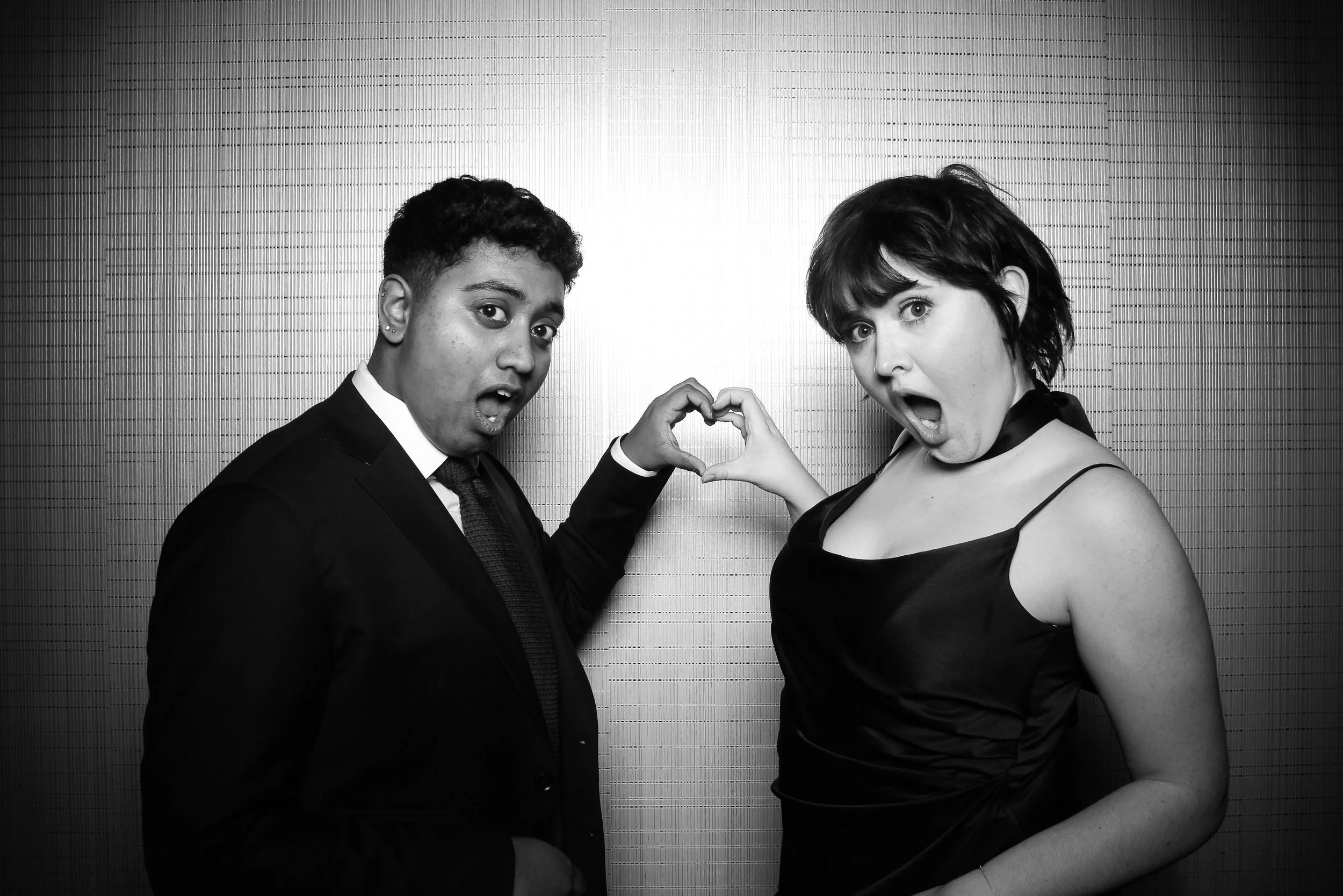 fotio-chicago-photobooth-vintage-bw-ritz-carlton-7.jpg