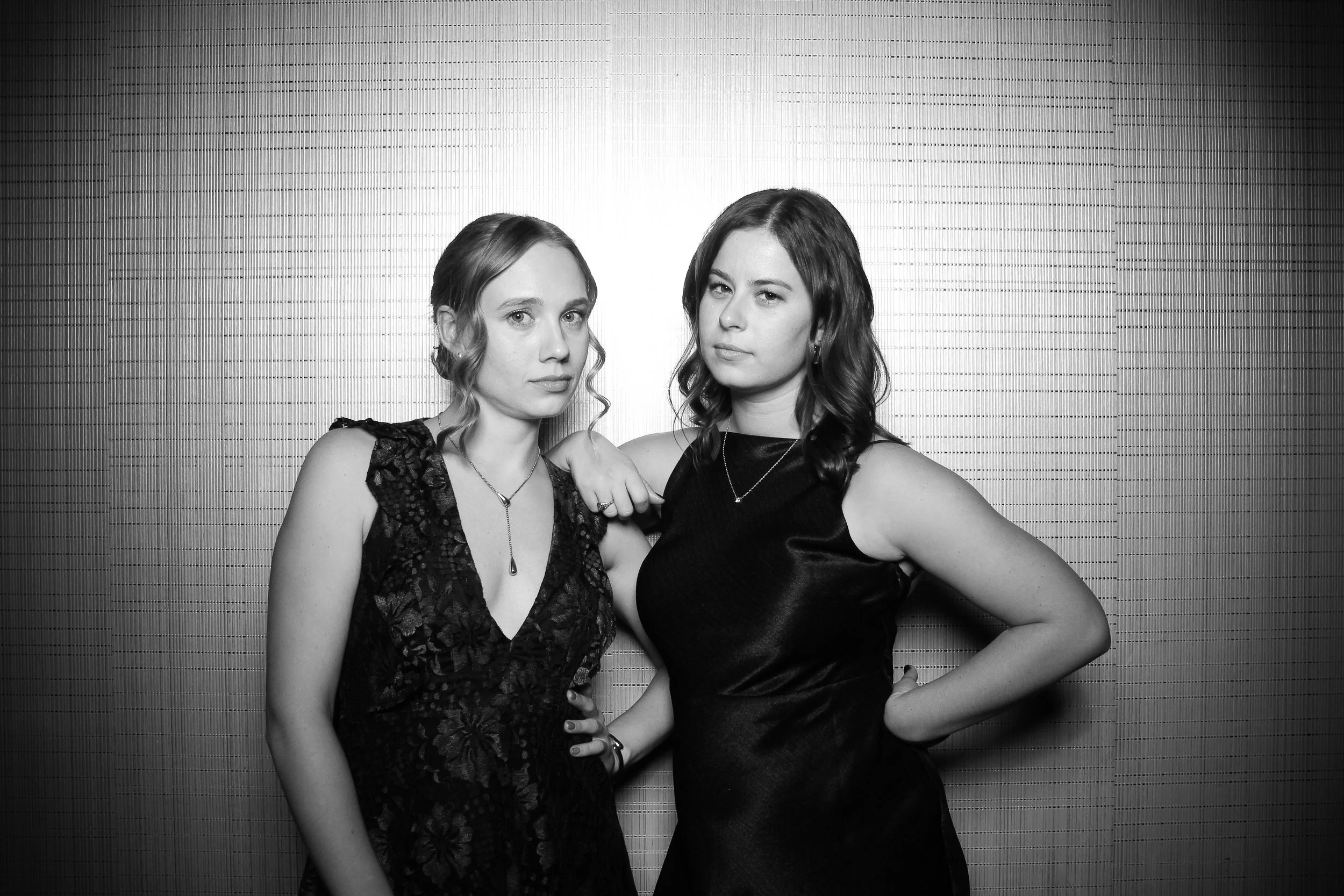fotio-chicago-photobooth-vintage-bw-ritz-carlton-13.jpg