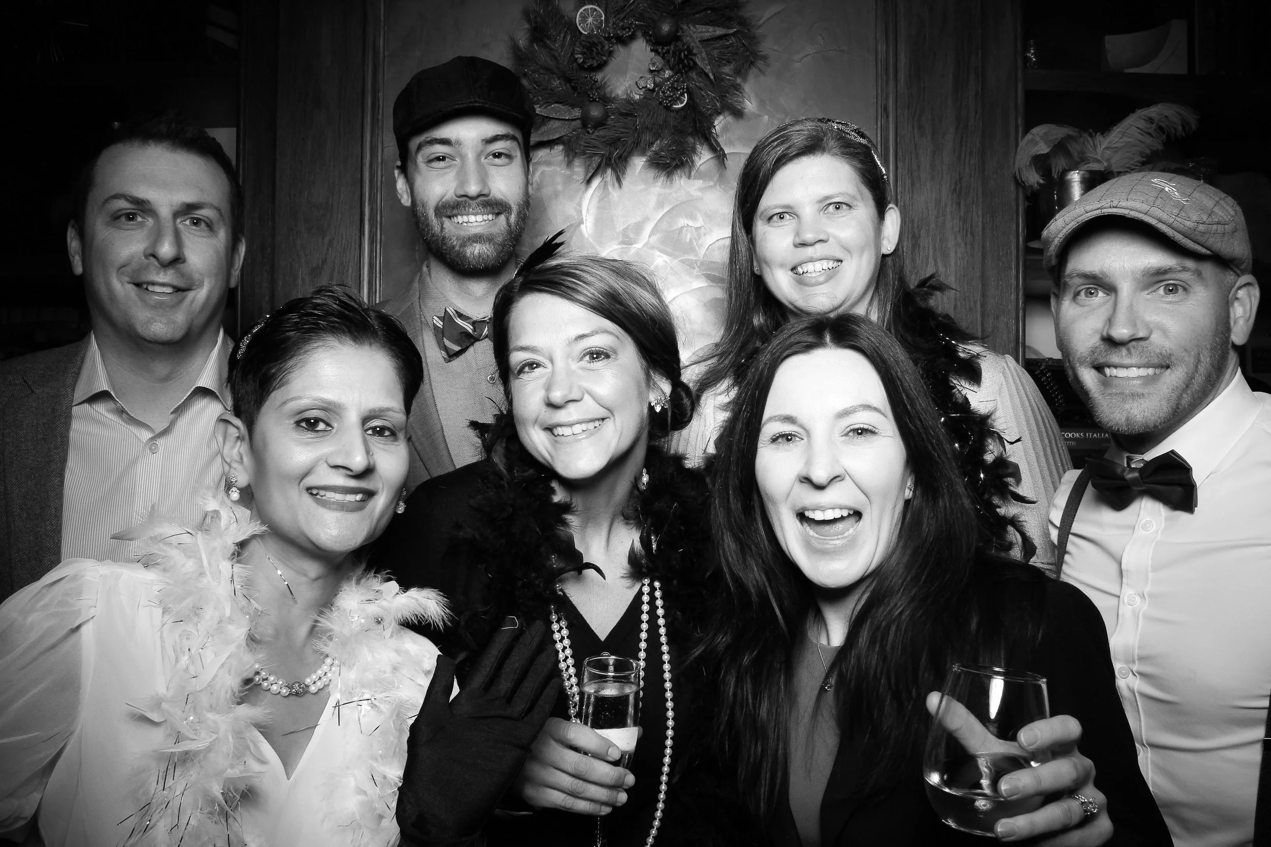 fotio-chicago-photobooth-vintage-bw-taste222-11.jpg