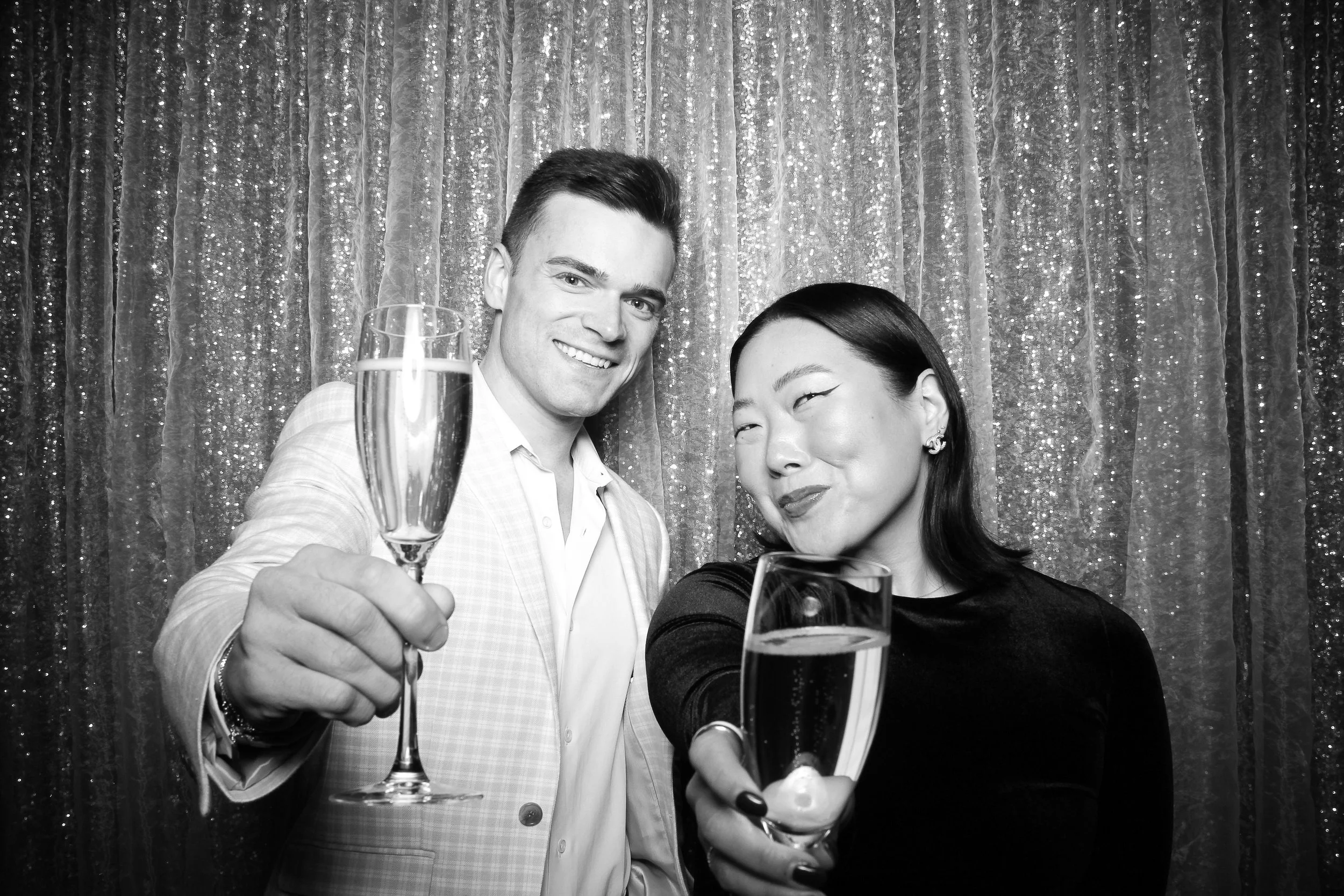 fotio-chicago-photobooth-vintage-bw-astorclub-1.jpg