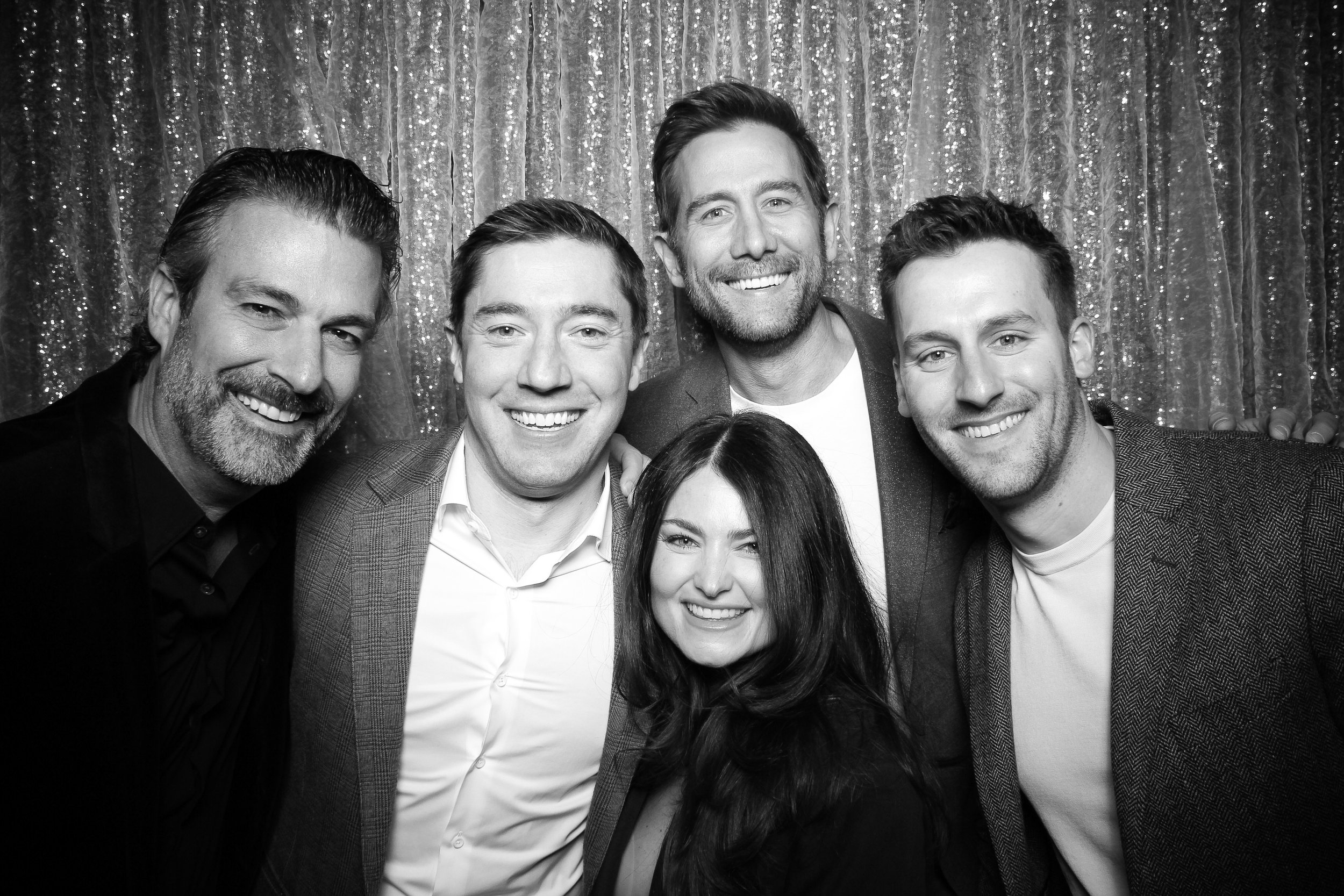 fotio-chicago-photobooth-vintage-bw-astorclub-4.jpg