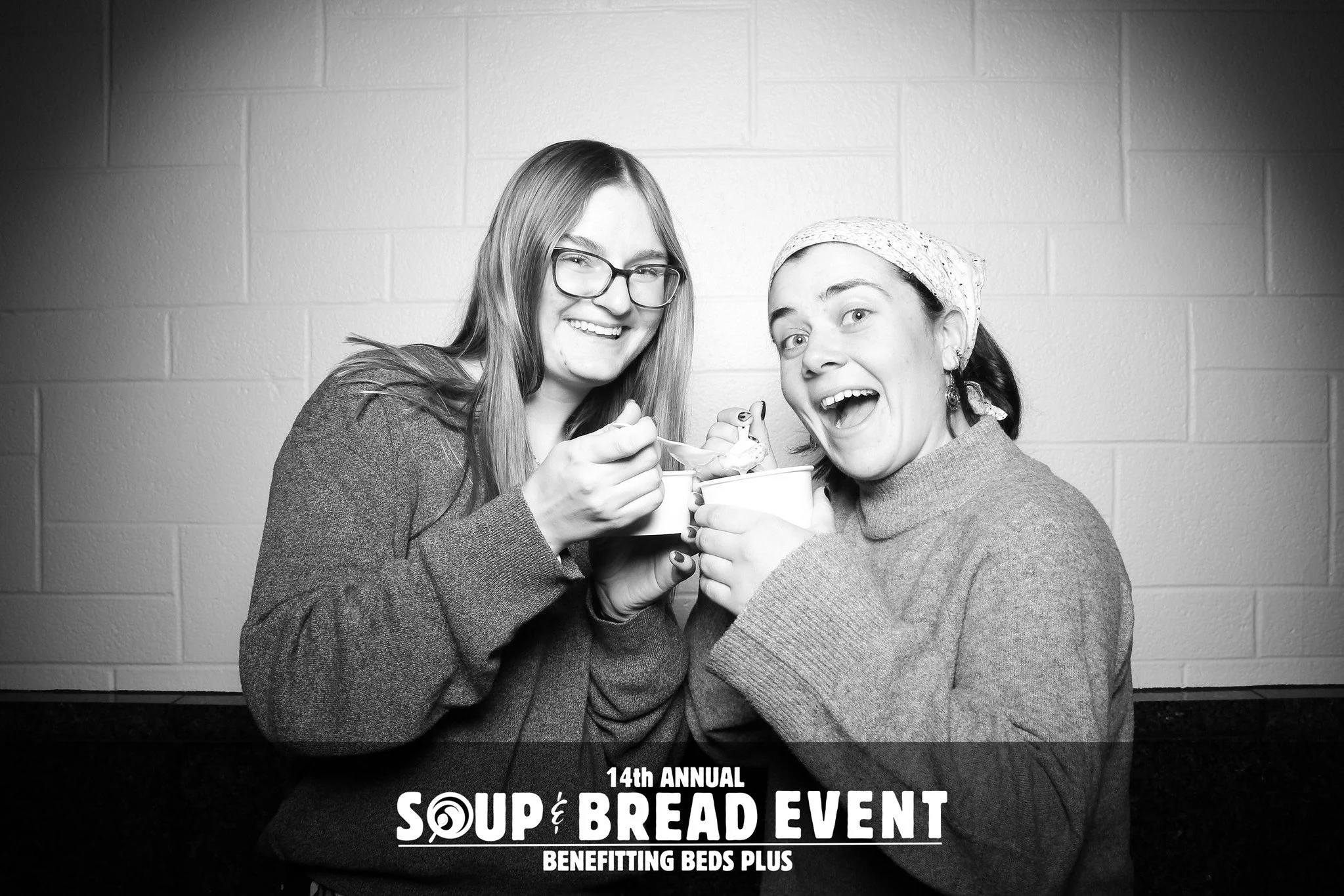 Fotio_Photo_Booth_Charity_Suburbs_Fundraiser_Countryside_Soup_Bread_Fun_Friends_Beds_24.jpg