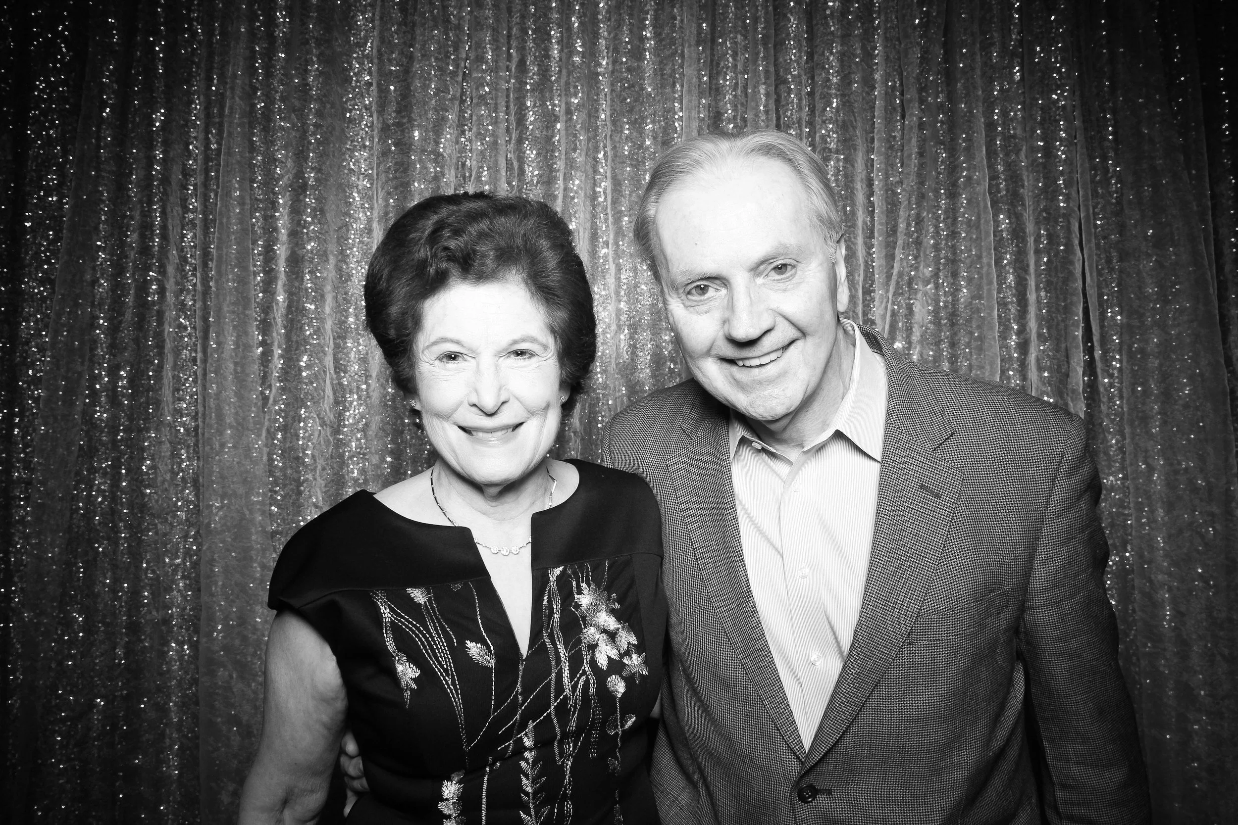 fotio-chicago-photobooth-vintage-bw-langham-4.jpg
