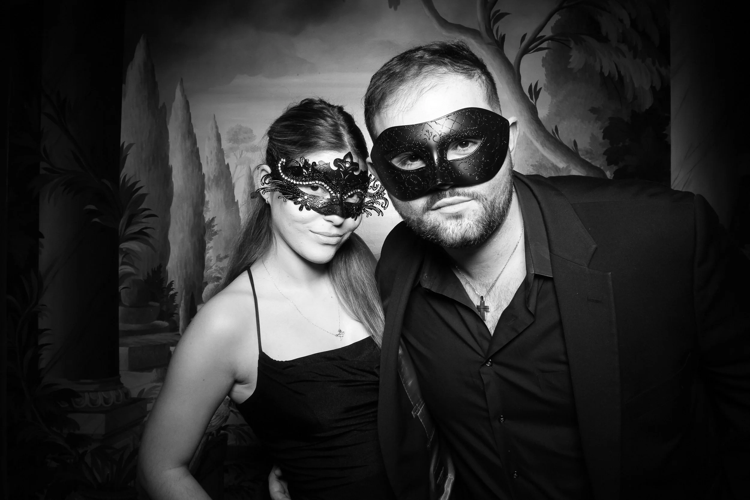 fotio-chicago-photobooth-vintage-bw-hilton-4.jpg