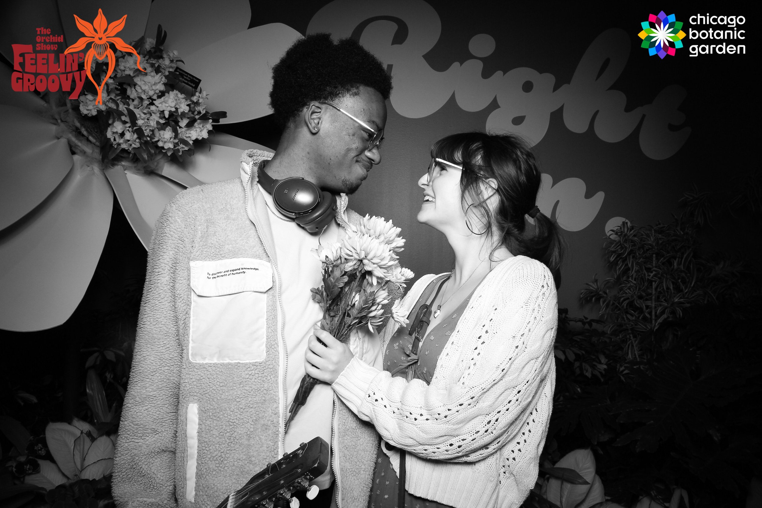 Chicago_Botanic_Garden_60s_70s_Wedding_Event_Photo_Booth_Chicago_004.jpg