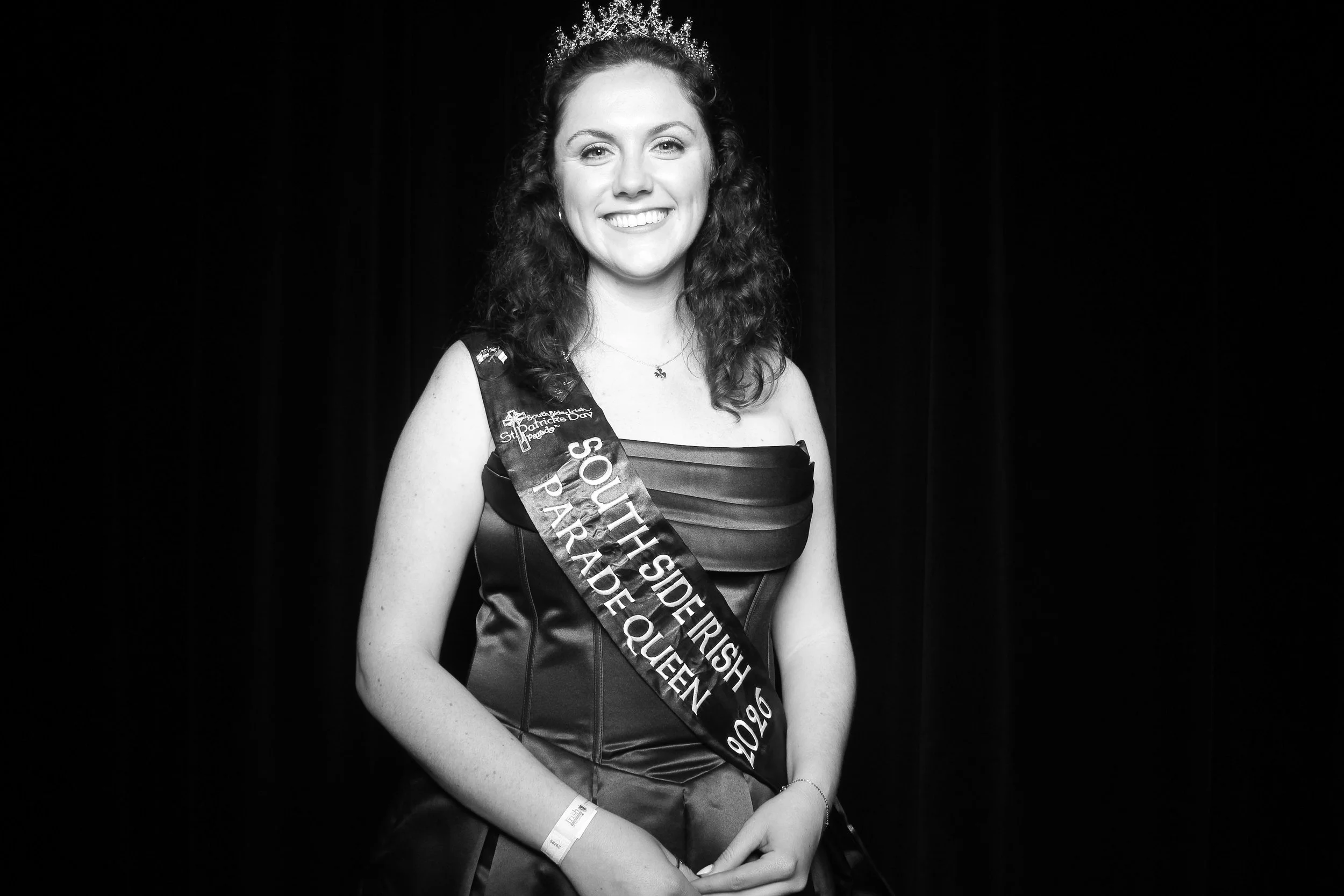 fotio-chicago-photobooth-vintage-bw-young-irish-3.jpg