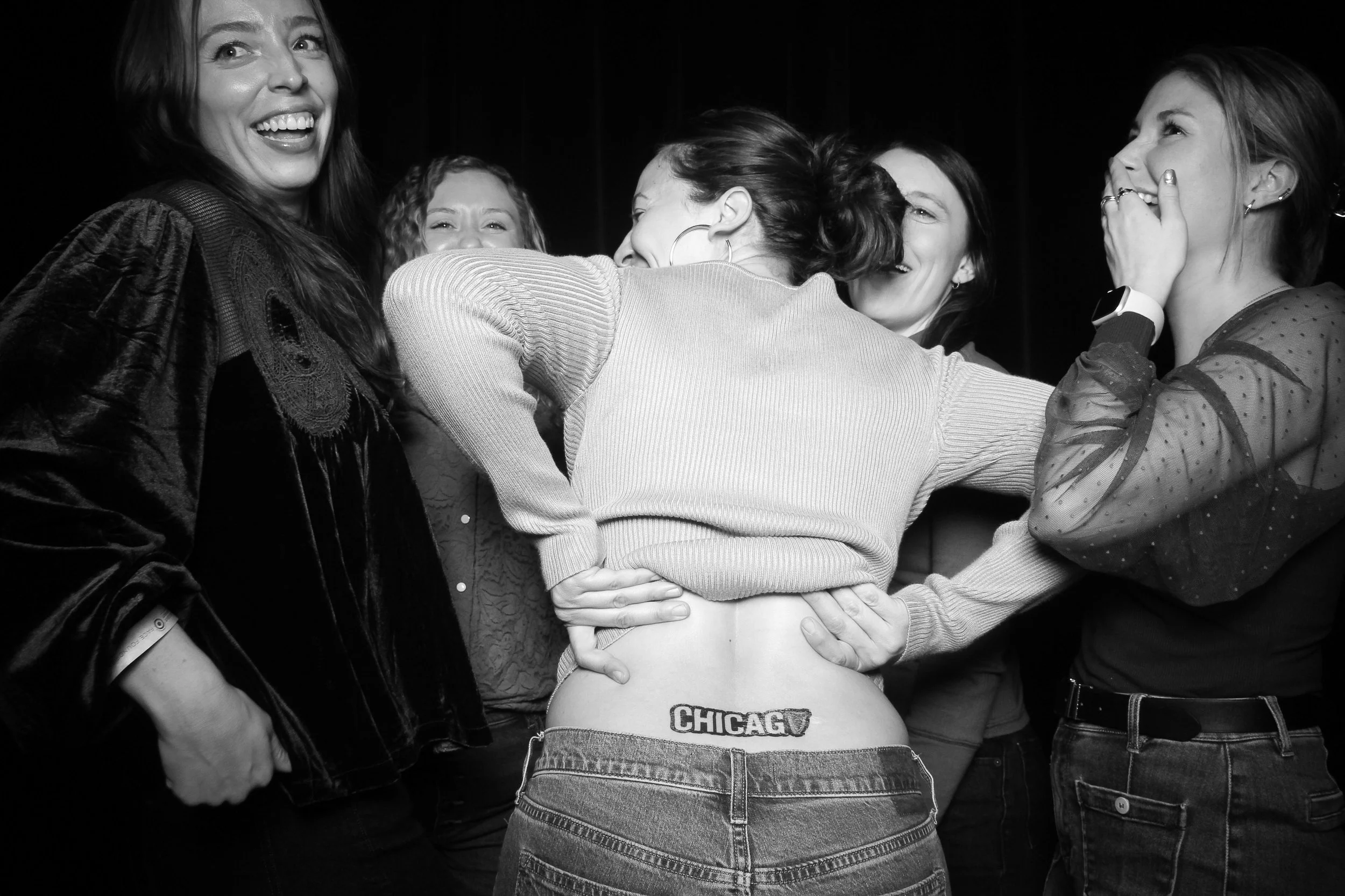 fotio-chicago-photobooth-vintage-bw-young-irish-6.jpg