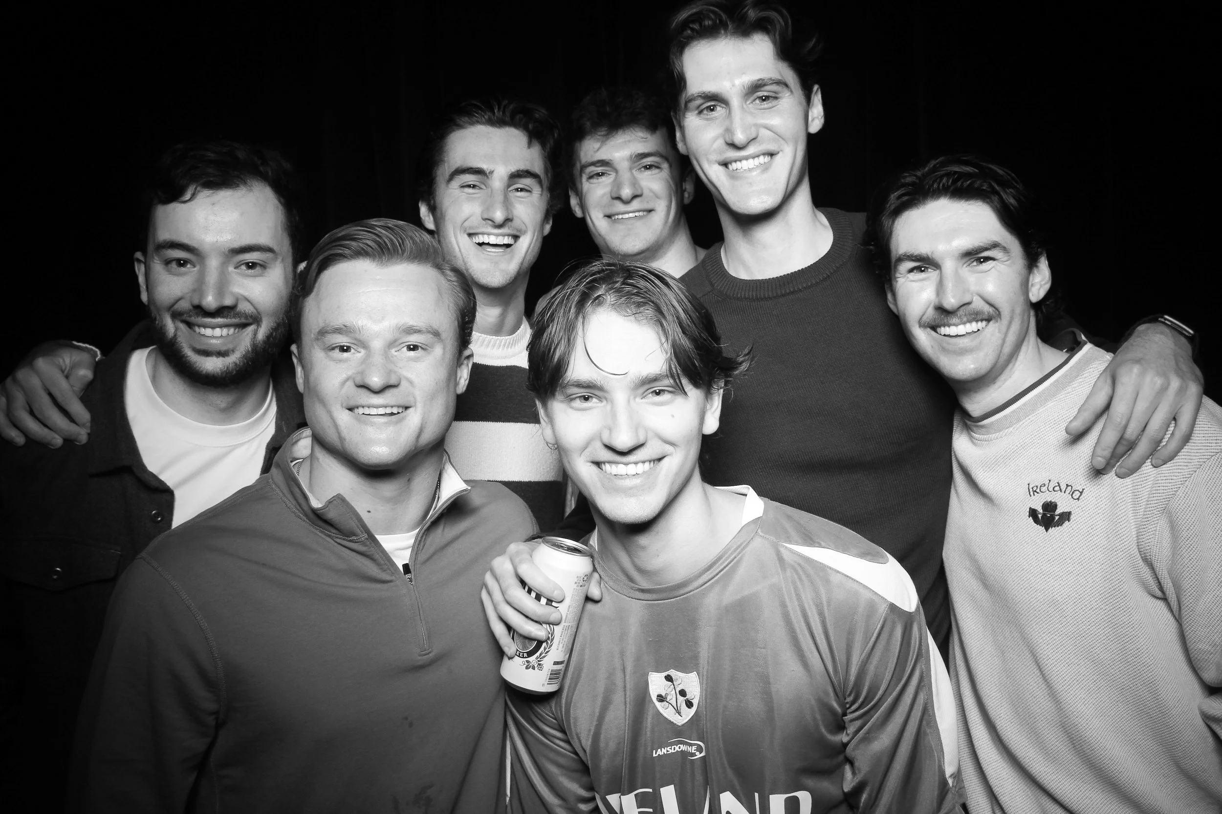 fotio-chicago-photobooth-vintage-bw-young-irish-18.jpg