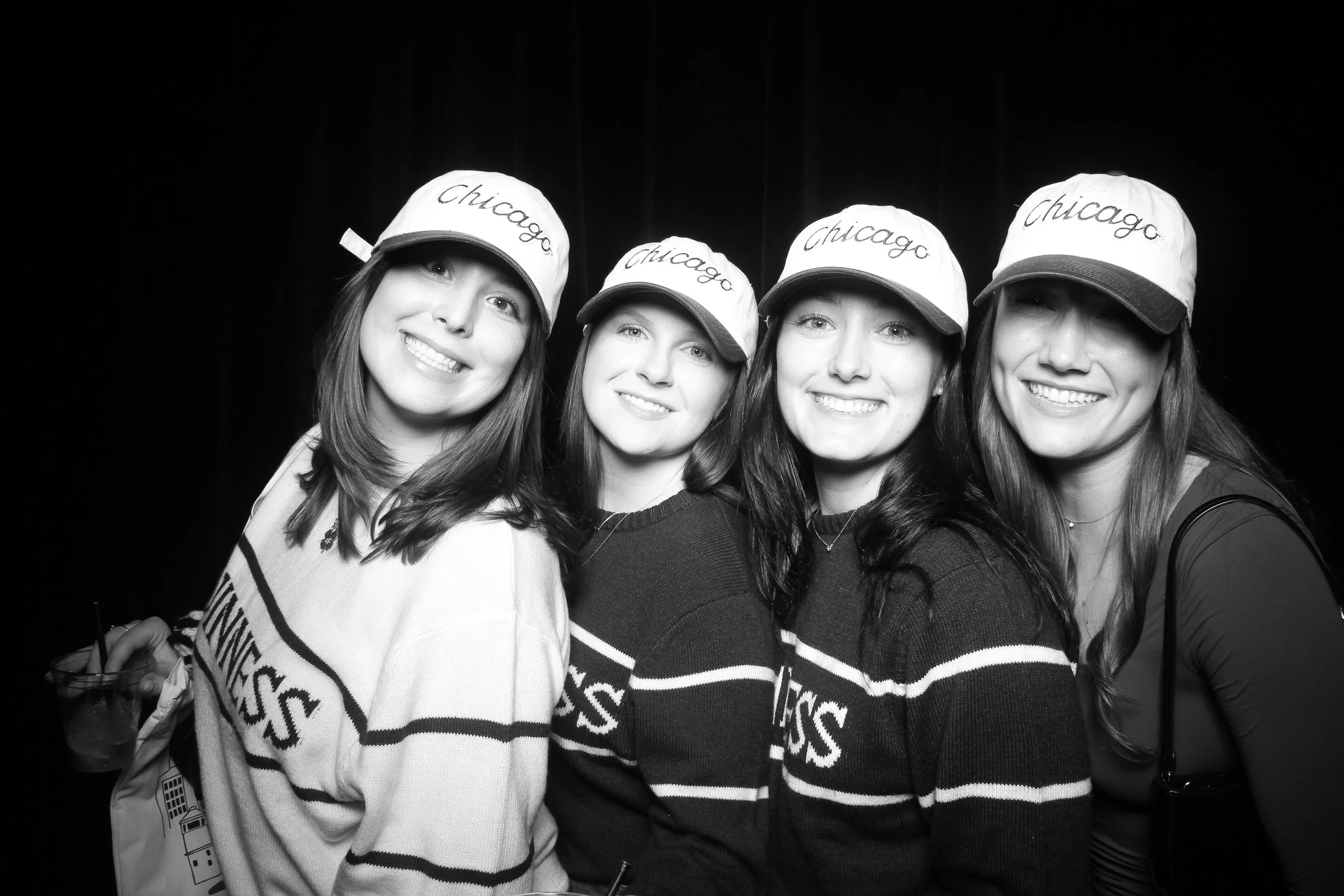 fotio-chicago-photobooth-vintage-bw-young-irish-25.jpg