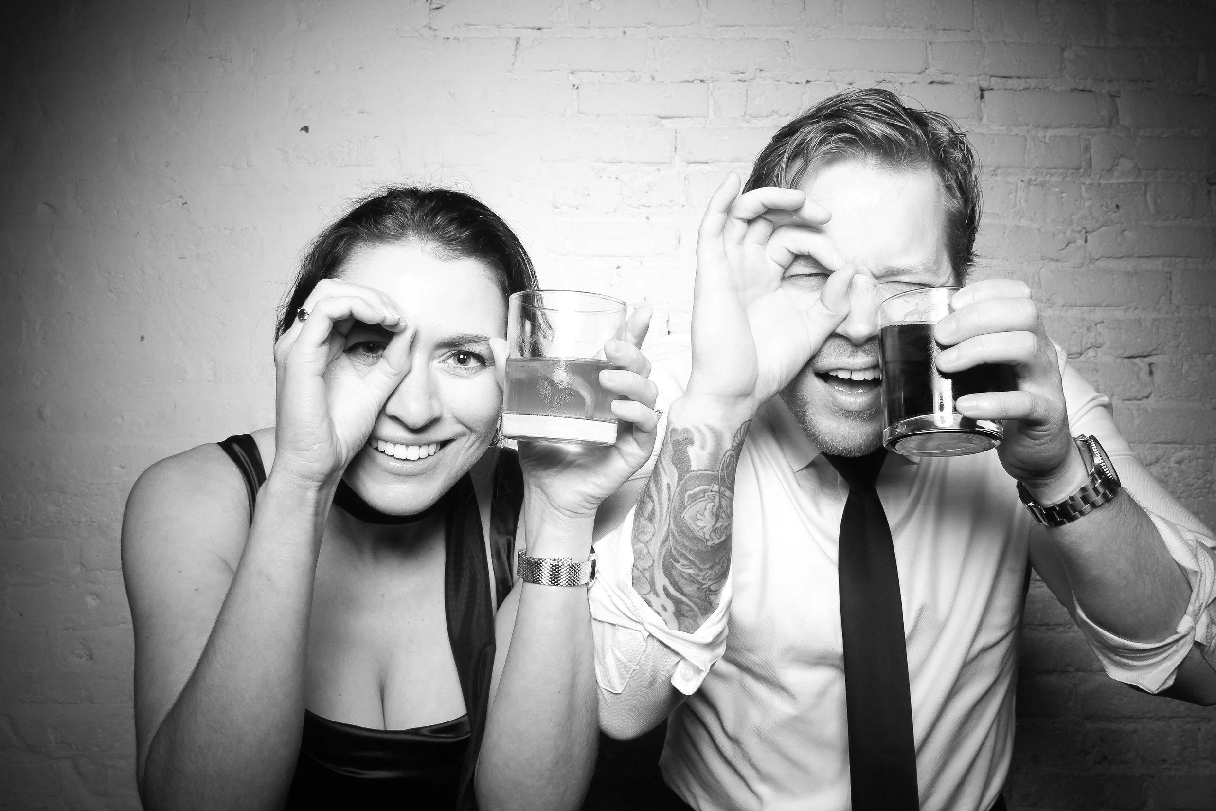 fotio-chicago-photobooth-vintage-bw-walden--6.jpg