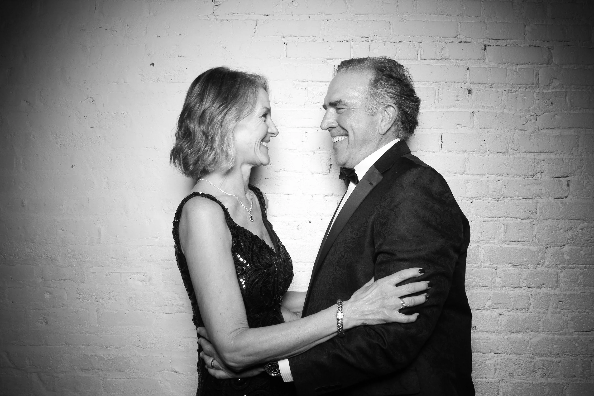 fotio-chicago-photobooth-vintage-bw-walden--18.jpg