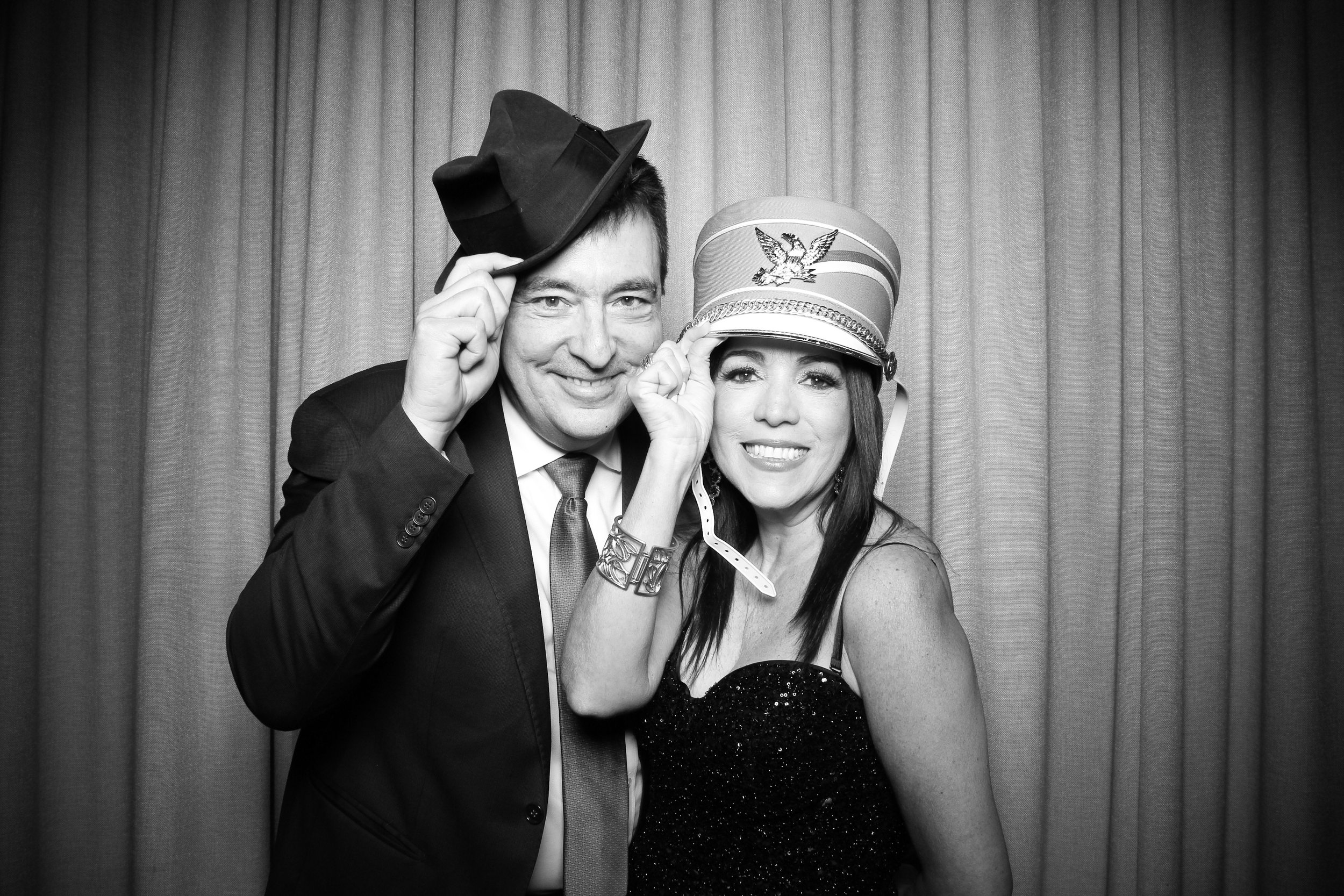 Wellsley_Chicago_Gala_Gatsby_Photo_Booth_004.jpg