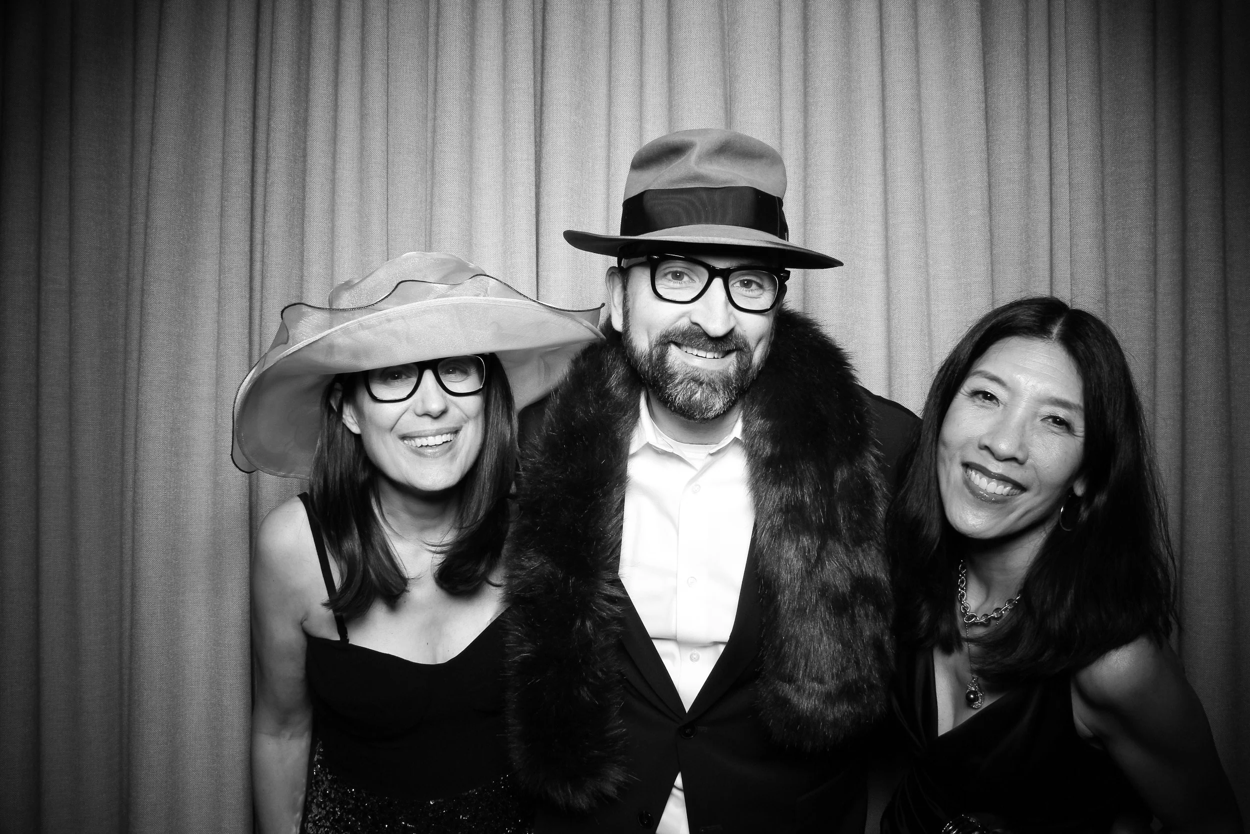 Wellsley_Chicago_Gala_Gatsby_Photo_Booth_009.jpg